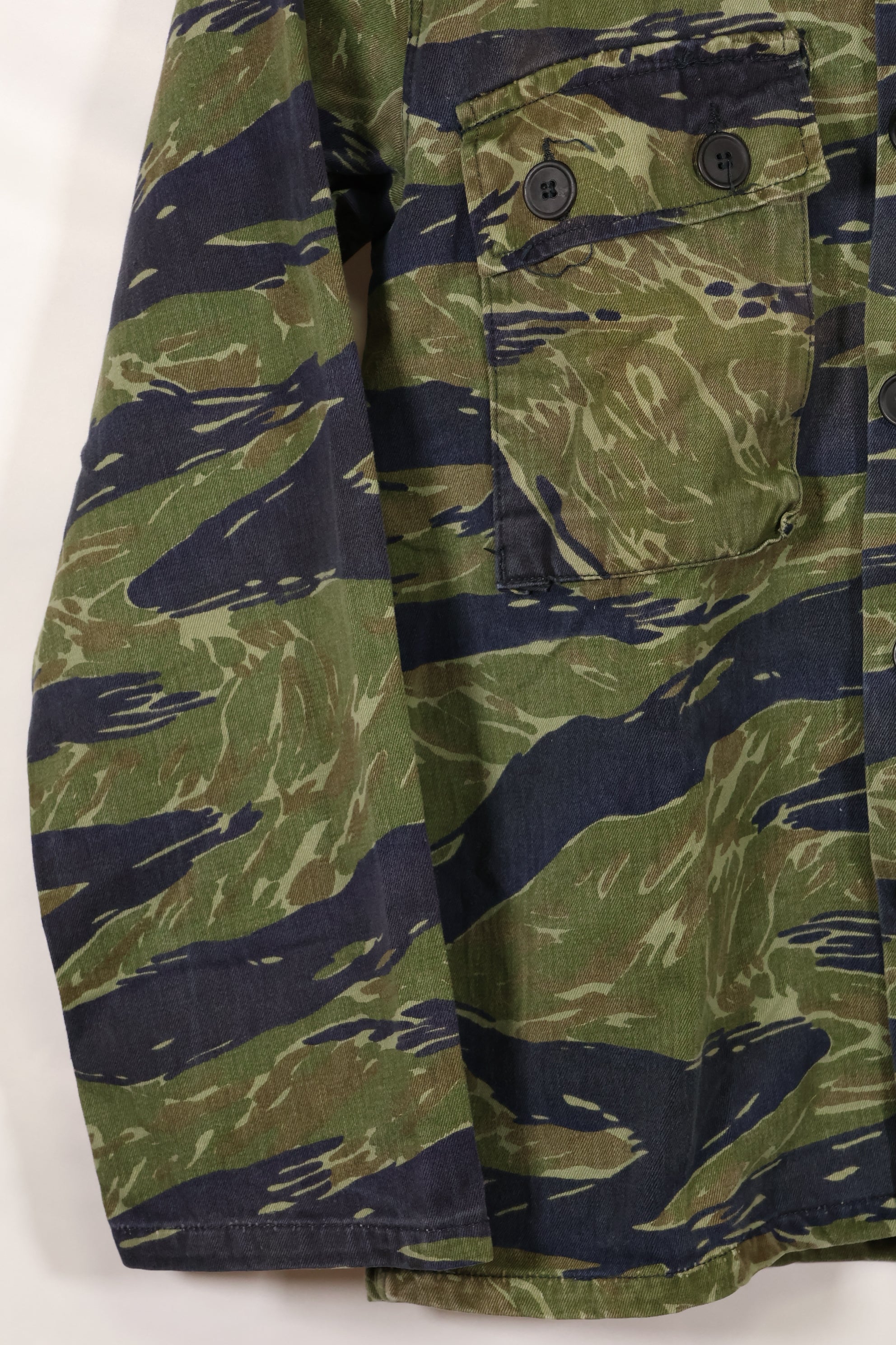 実物　TO78 A-M 沖縄タイガー　タイガーストライプ　シャツ　中古品