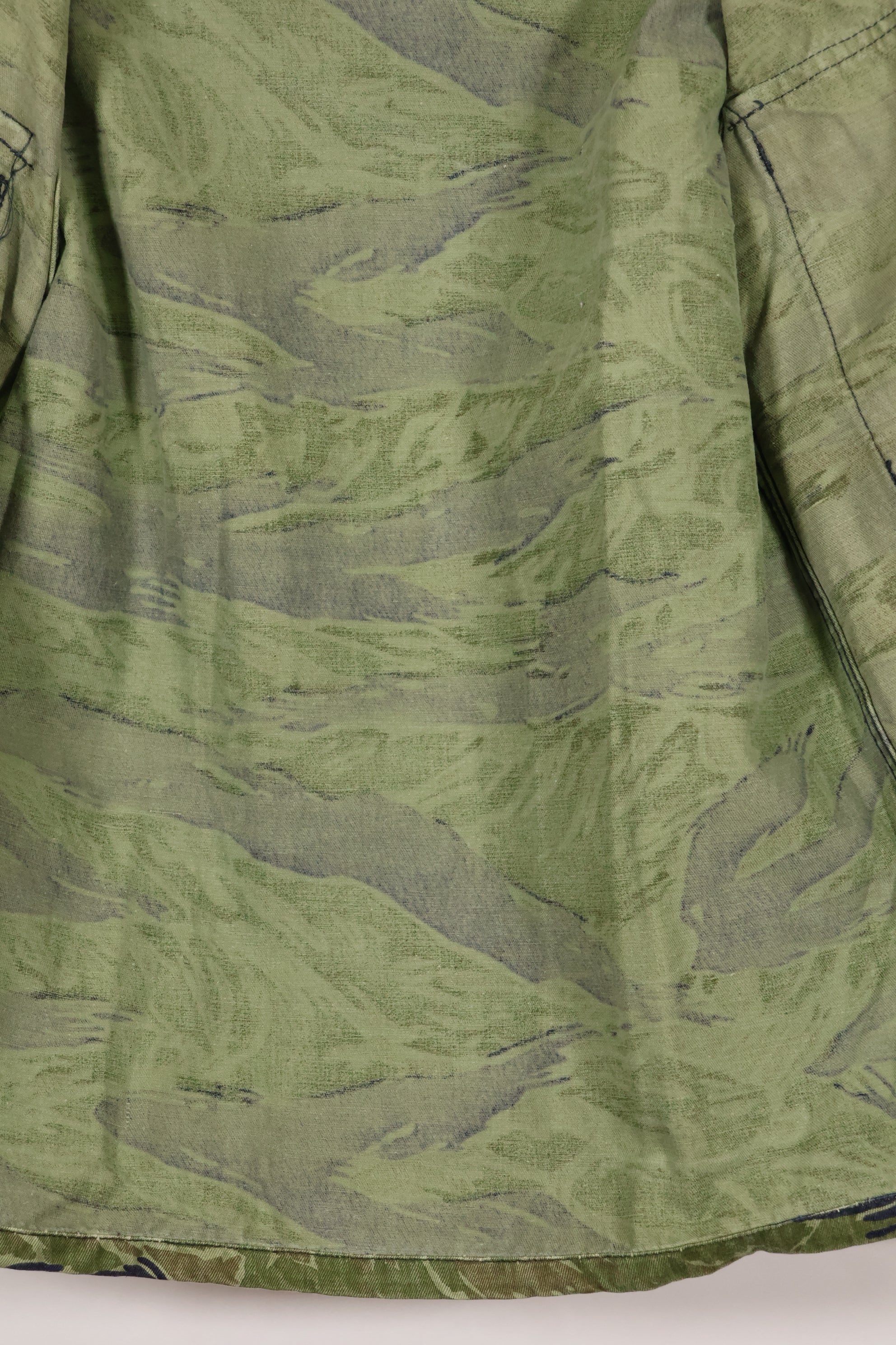 実物　TO78 A-M 沖縄タイガー　タイガーストライプ　シャツ　中古品