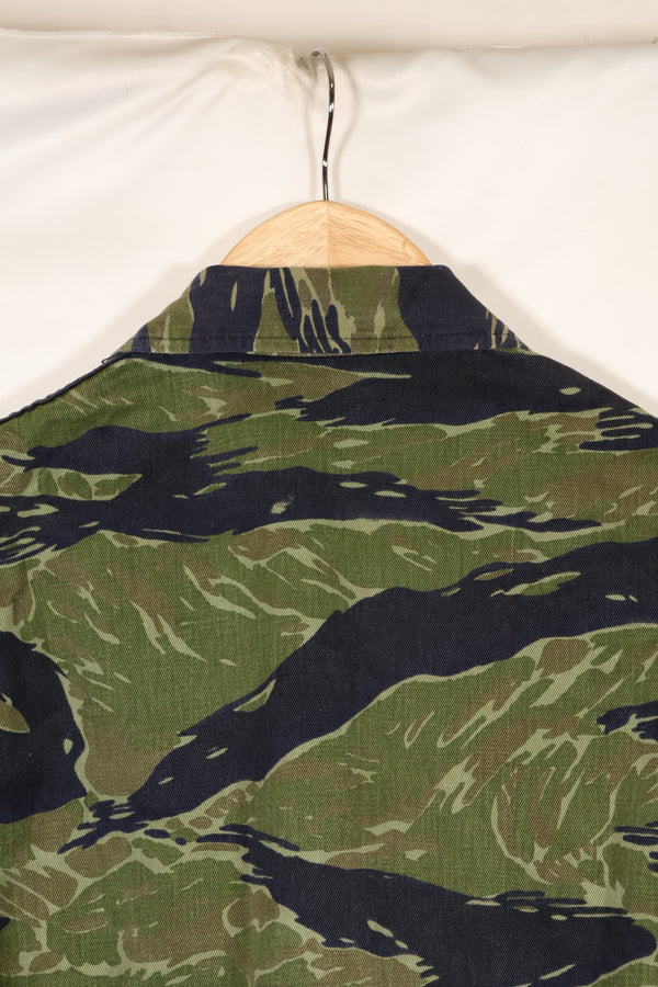 実物　TO78 A-M 沖縄タイガー　タイガーストライプ　シャツ　中古品