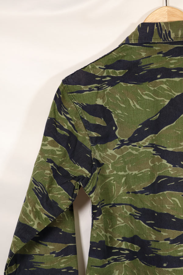 実物　TO78 A-M 沖縄タイガー　タイガーストライプ　シャツ　中古品