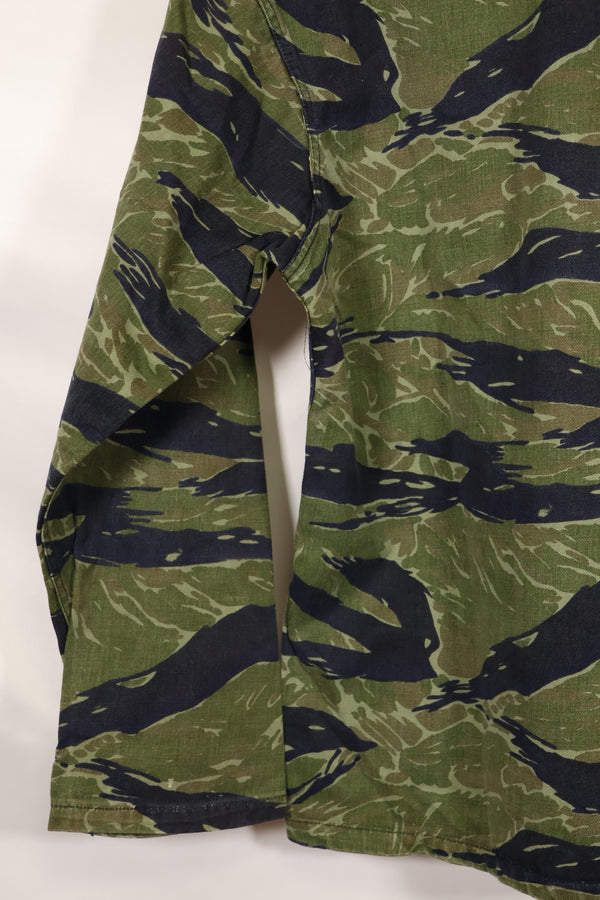 実物　TO78 A-M 沖縄タイガー　タイガーストライプ　シャツ　中古品