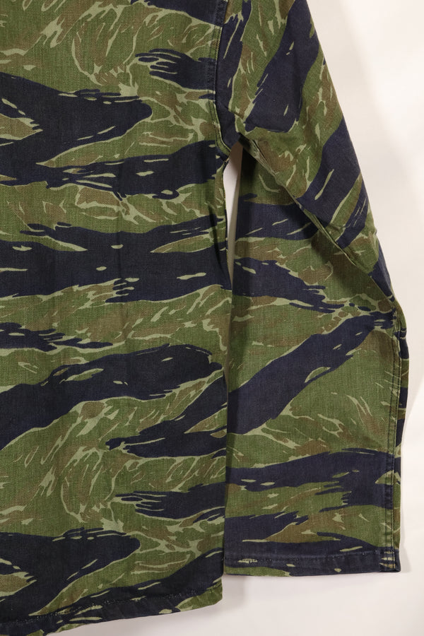 実物　TO78 A-M 沖縄タイガー　タイガーストライプ　シャツ　中古品