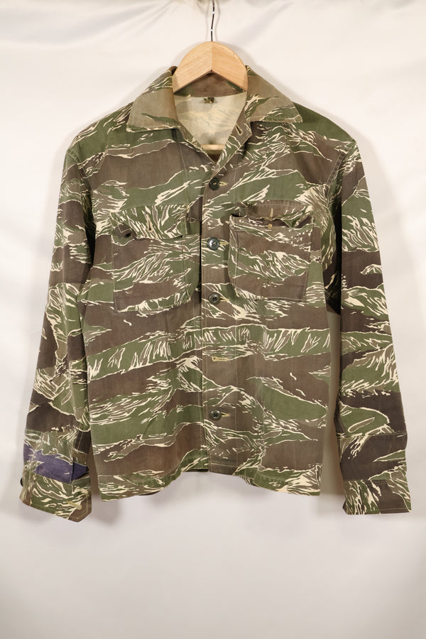 1960年代中頃　沖縄タイガーパターン　タイガーストライプ　Asian Cut シャツ　袖改装　ボタン欠損　中古品