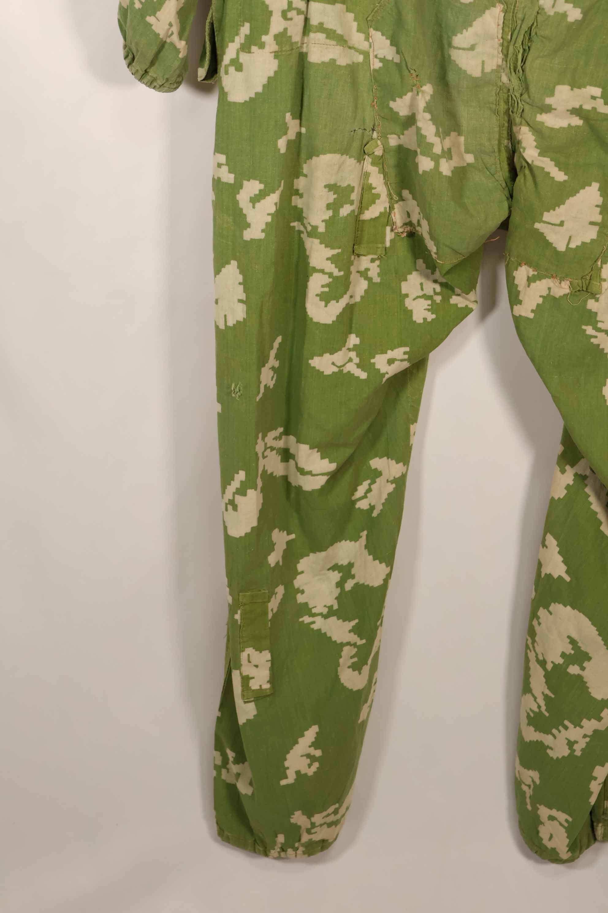 実物　1980年代　ソビエトロシア　KLMK 迷彩カバーオール　中古品　破れあり　補修あり