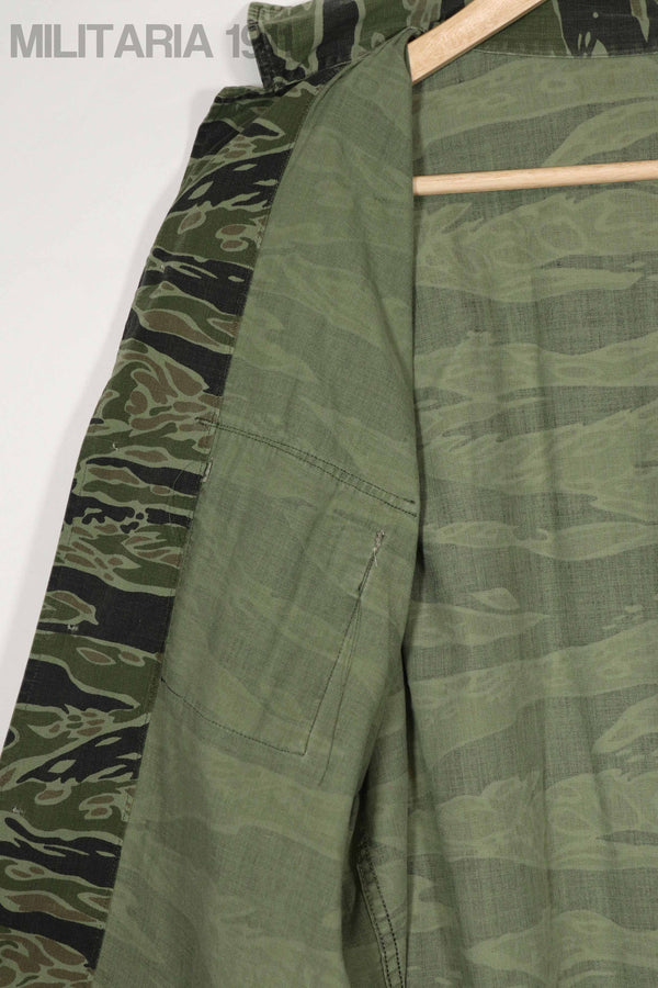 実物　レイトウォーパターン　タイガーストライプ シャツ　大きめサイズ　ボタン欠損あり