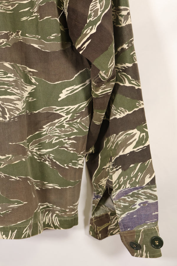 1960年代中頃　沖縄タイガーパターン　タイガーストライプ　Asian Cut シャツ　袖改装　ボタン欠損　中古品