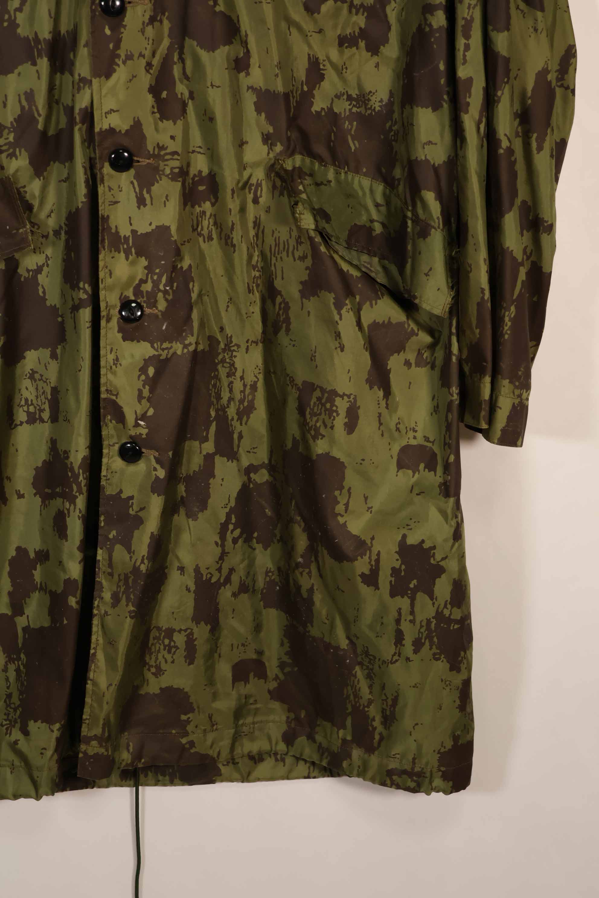 実物　1967年製　オーストラリア軍　迷彩レインコート　中古品　D