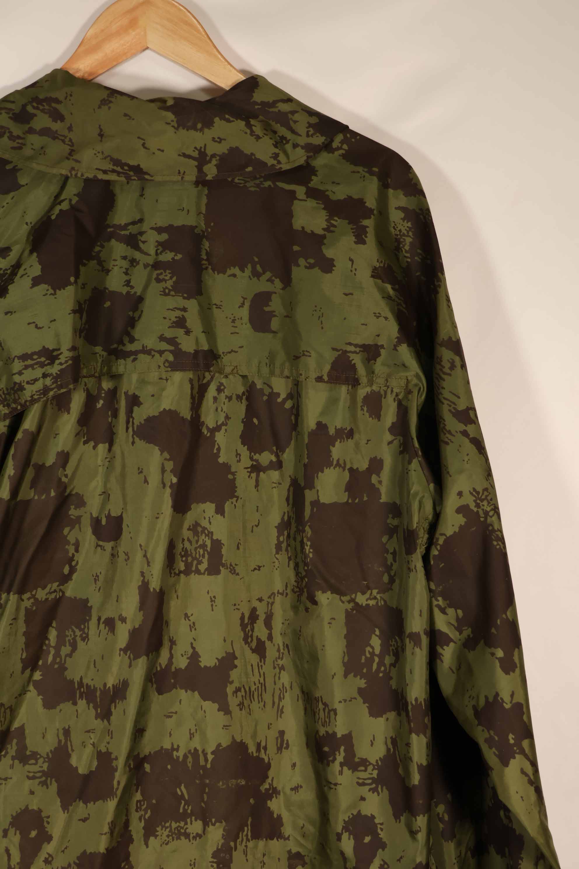 実物　1967年製　オーストラリア軍　迷彩レインコート　中古品　D