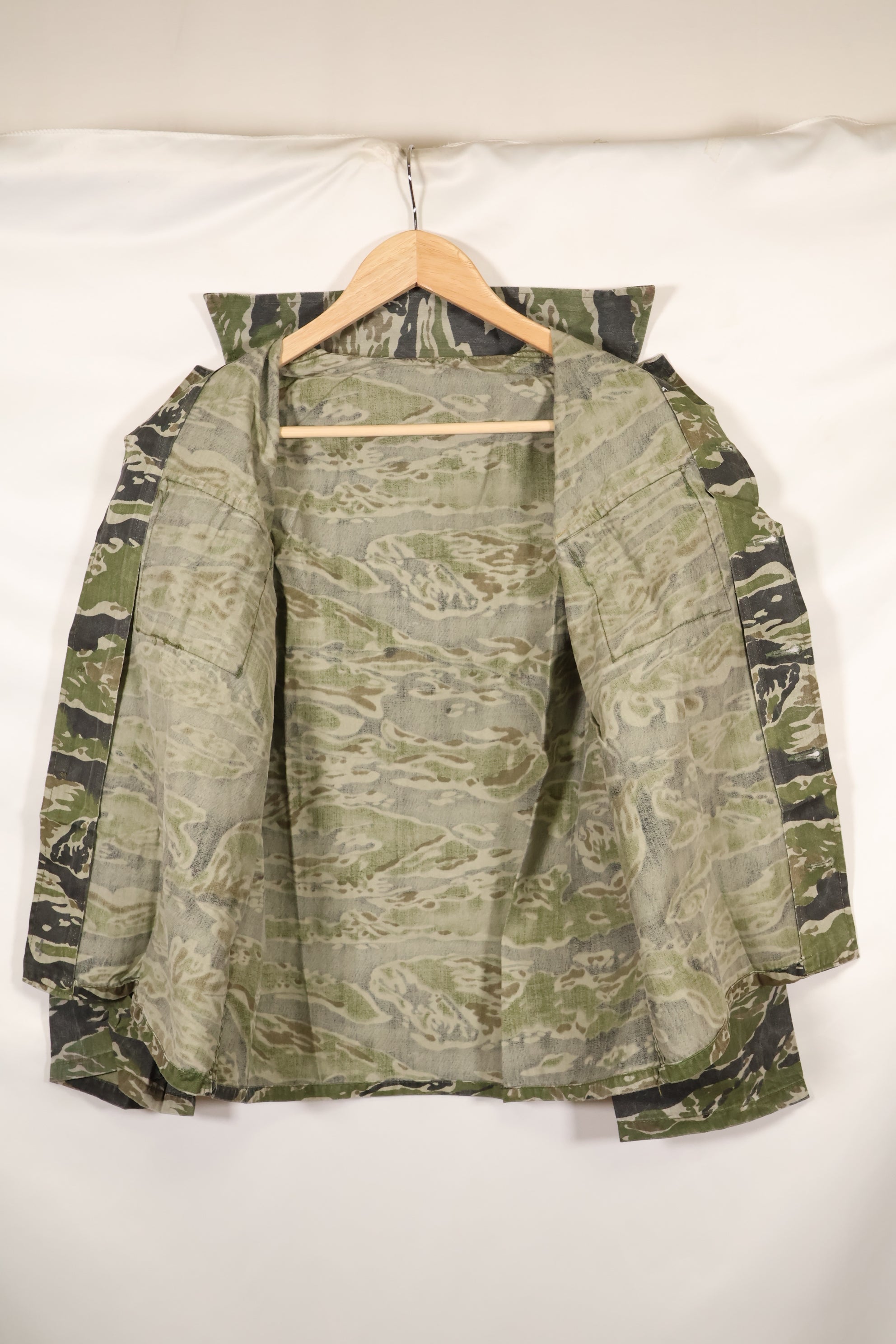 1960年代　タイガーストライプ　シャツ　CIDGパターン　状態良い　中古品