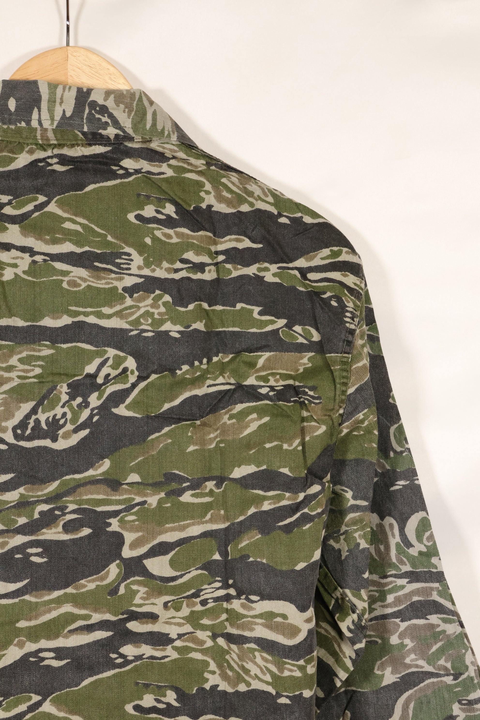 1960年代　タイガーストライプ　シャツ　CIDGパターン　状態良い　中古品