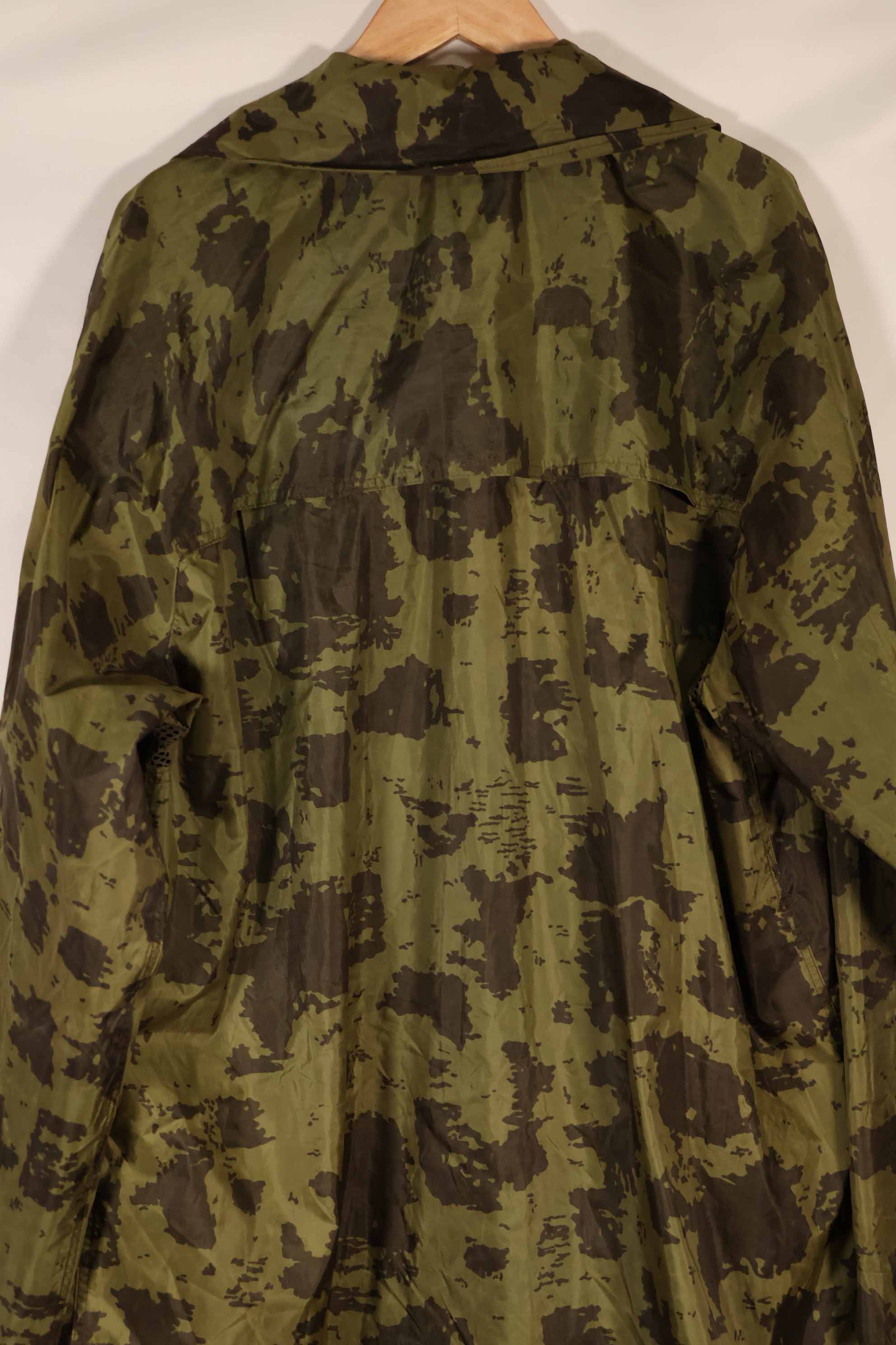 実物　1967年製　オーストラリア軍　迷彩レインコート　中古品　E