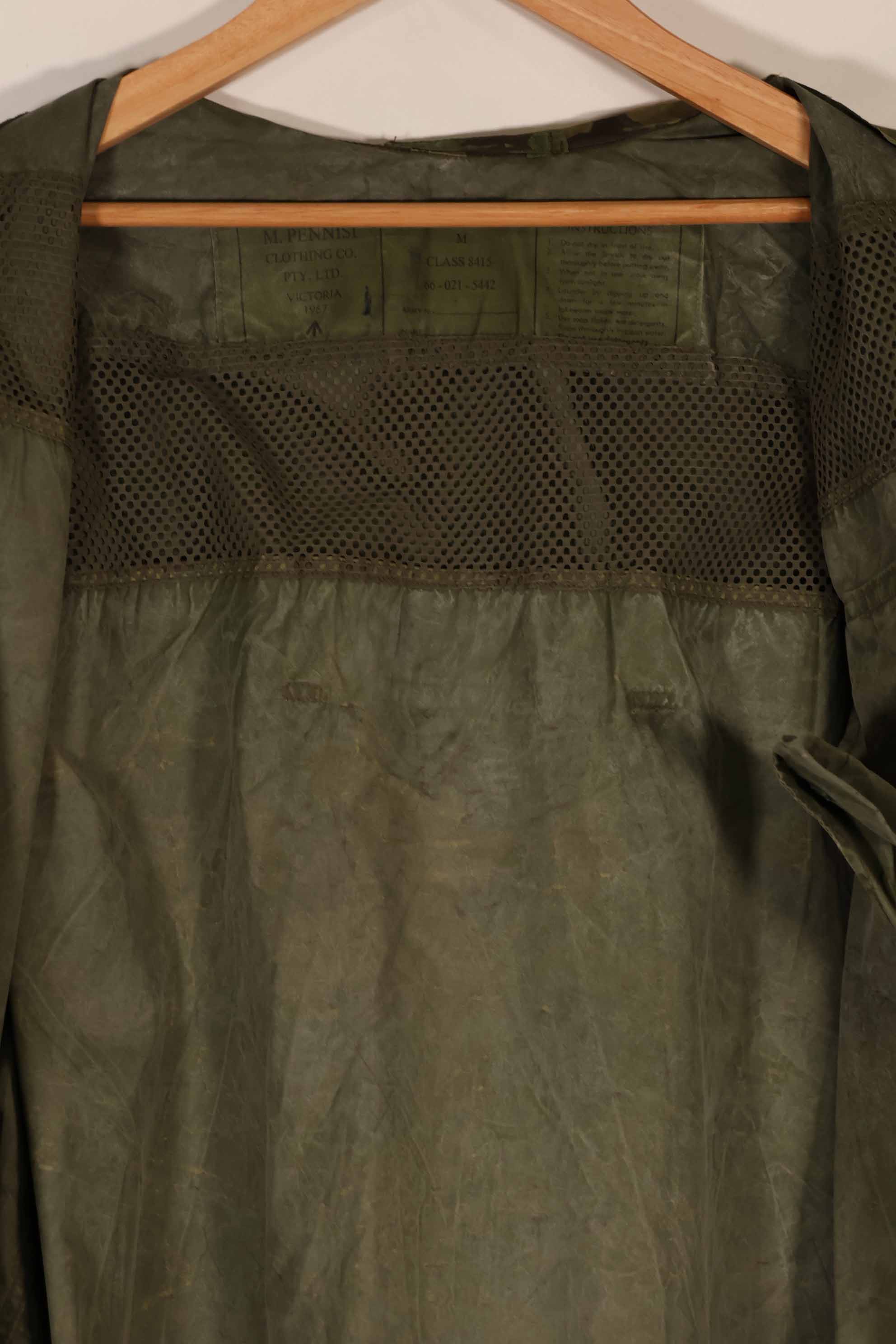 実物　1967年製　オーストラリア軍　迷彩レインコート　中古品　E