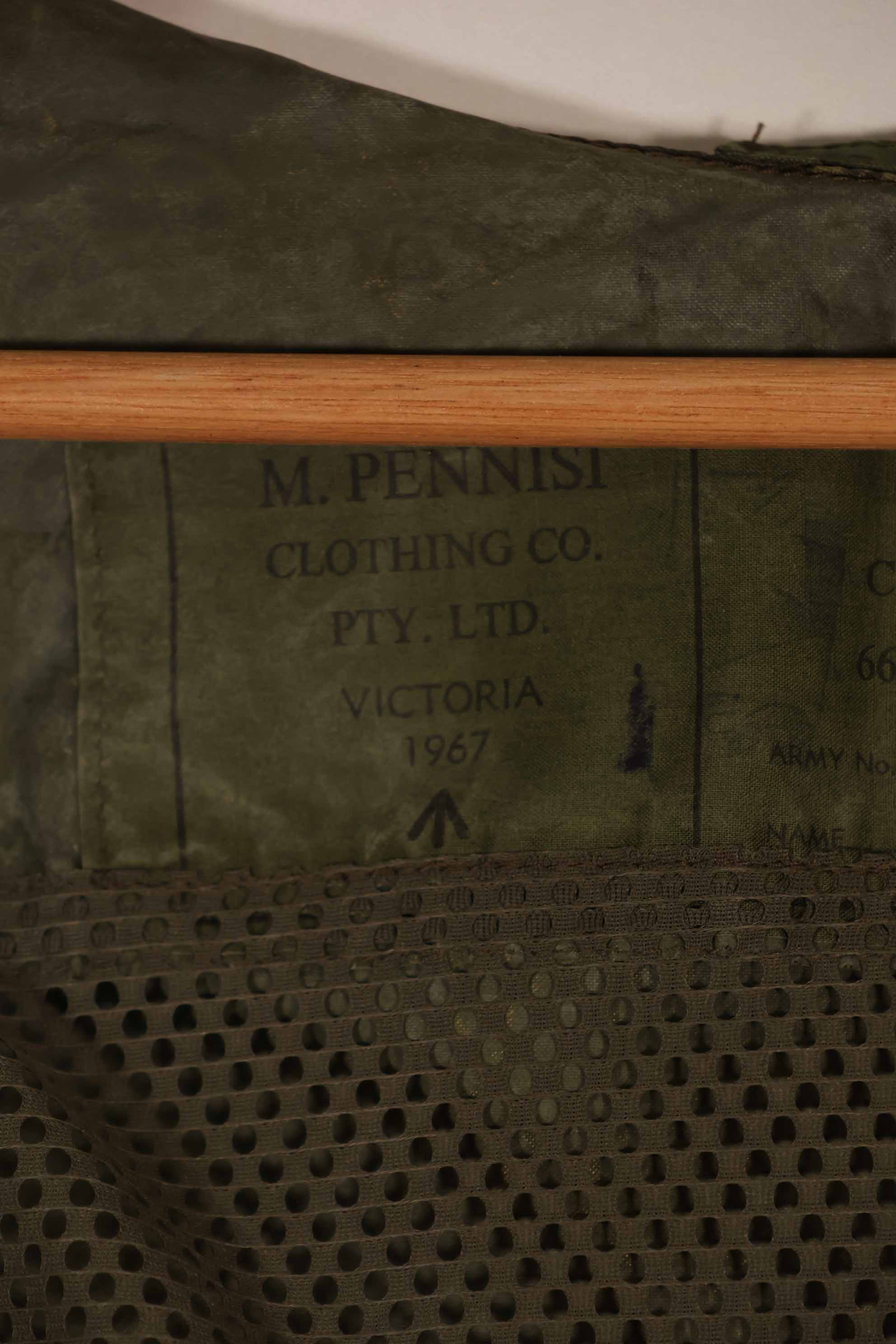 実物　1967年製　オーストラリア軍　迷彩レインコート　中古品　E