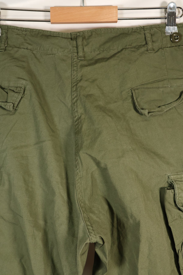 Estimated 1965 contract L-S 2nd Model Jungle Fatigue pants, good condition, used.