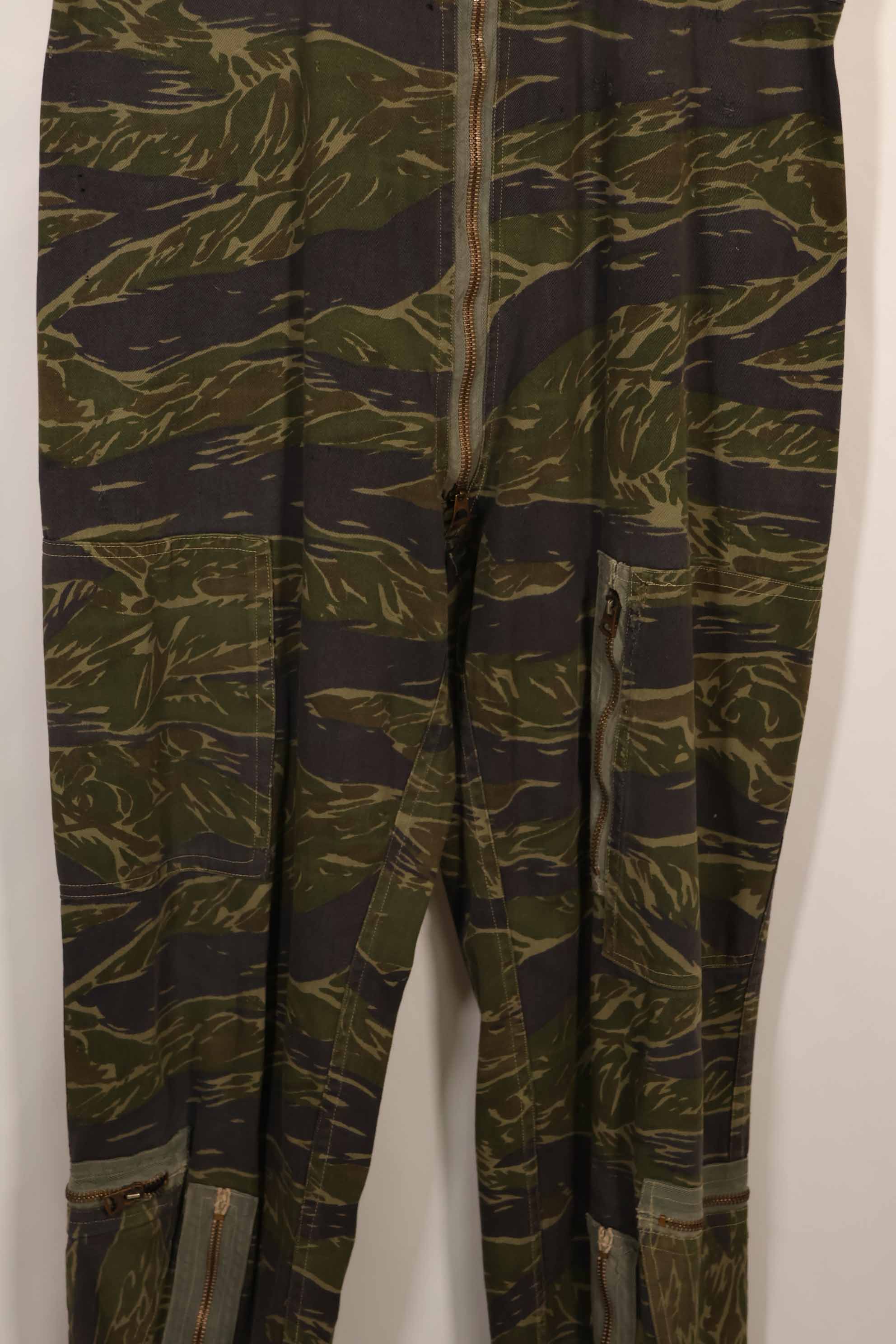 実物生地　アメリカ空軍　TYPE K2-B タイガーストライプ　フライトスーツ　中古品