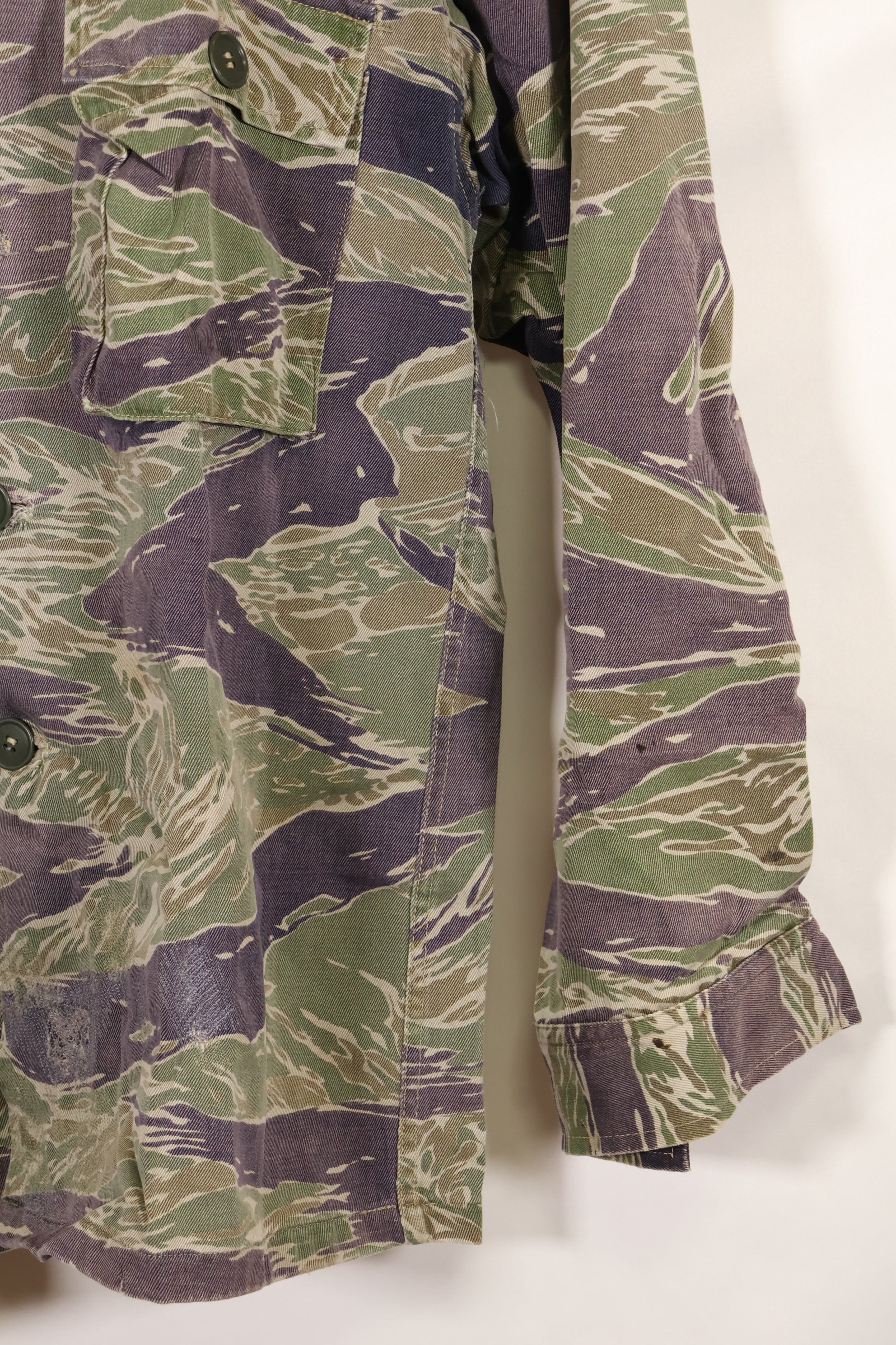 1960年代中頃　推定 A-XL　シルバータイガー　タイガーストライプ　シャツ　退色あり　中古品