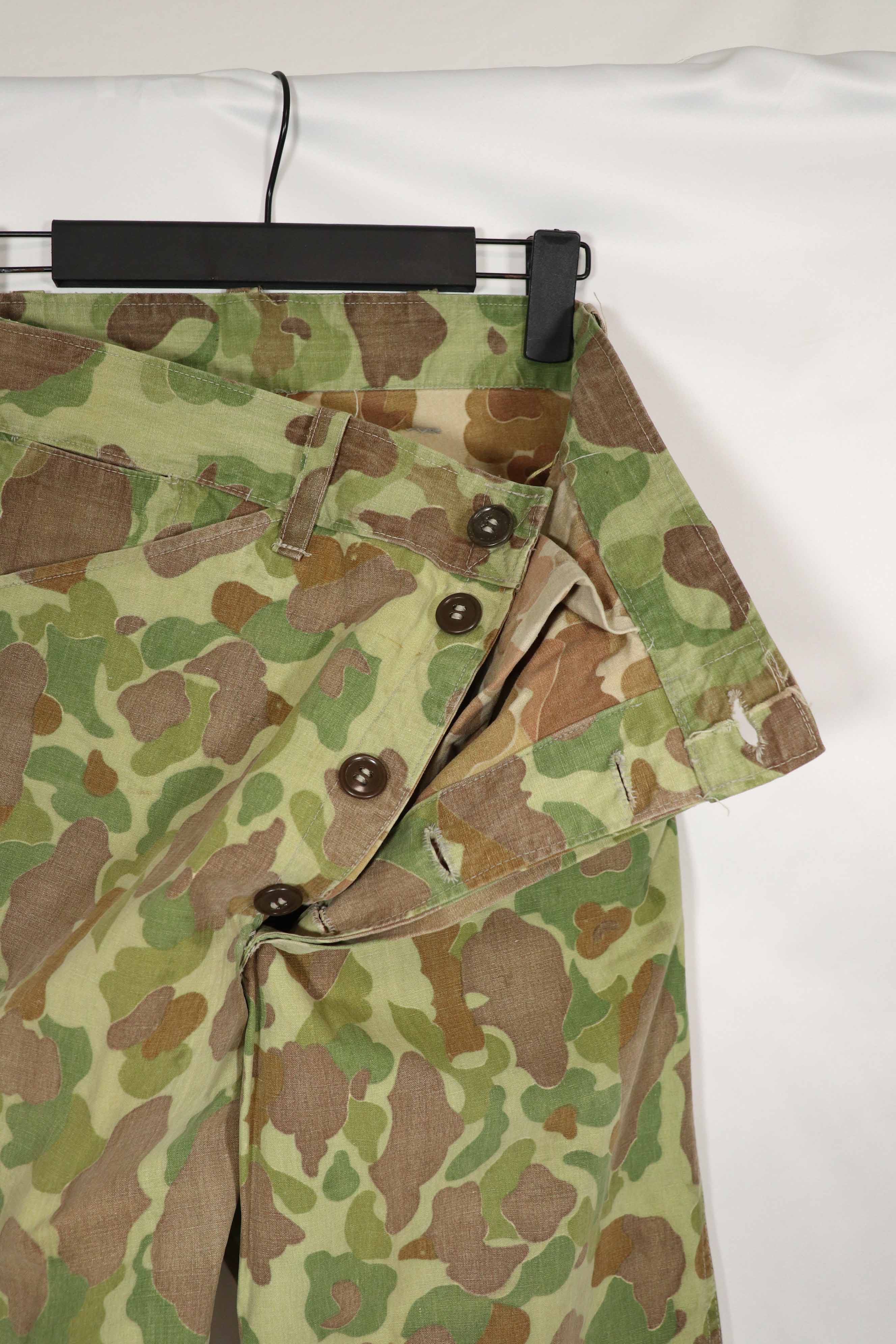 実物生地　フロッグスキン迷彩　パンツ　ダックハンター　中古品
