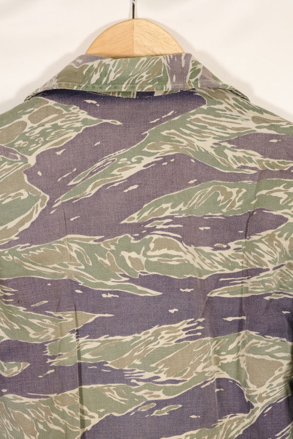 1960年代中頃　推定 A-XL　シルバータイガー　タイガーストライプ　シャツ　退色あり　中古品