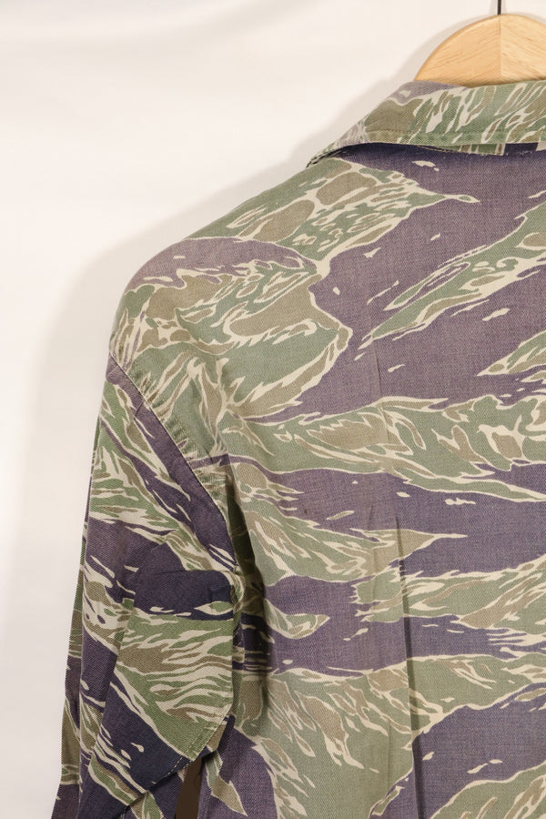 1960年代中頃　推定 A-XL　シルバータイガー　タイガーストライプ　シャツ　退色あり　中古品