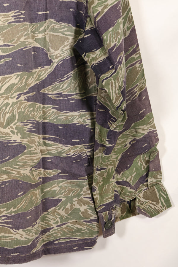 1960年代中頃　推定 A-XL　シルバータイガー　タイガーストライプ　シャツ　退色あり　中古品