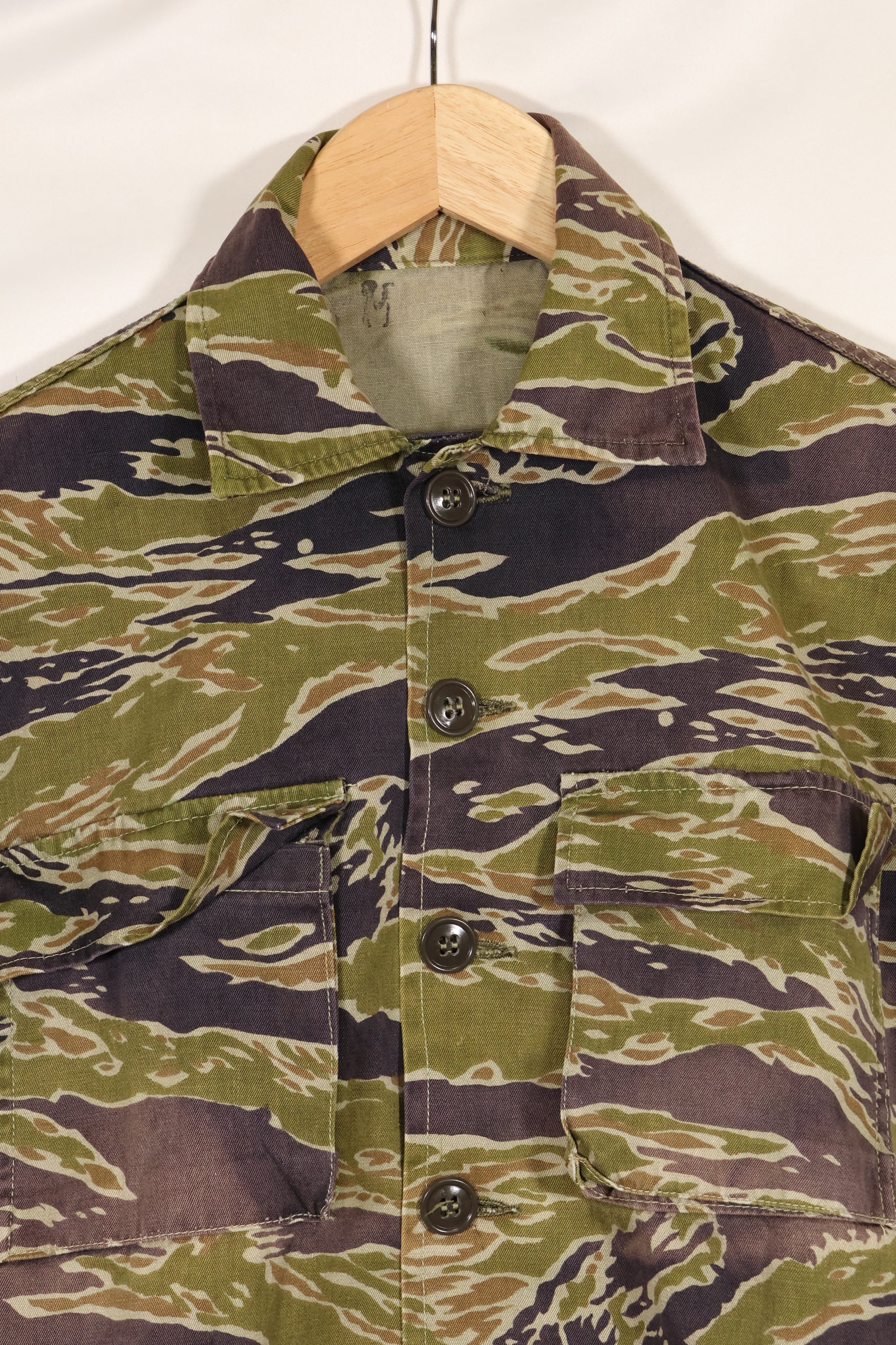 実物　レイトウォーパターン　タイガーストライプ　シャツ　ヘビーウェイト生地　中古品