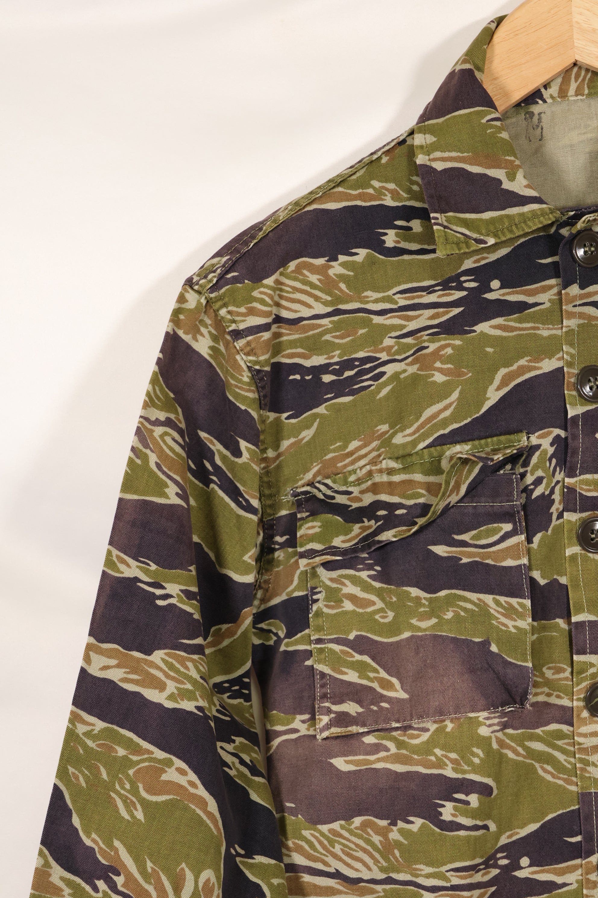 実物　レイトウォーパターン　タイガーストライプ　シャツ　ヘビーウェイト生地　中古品