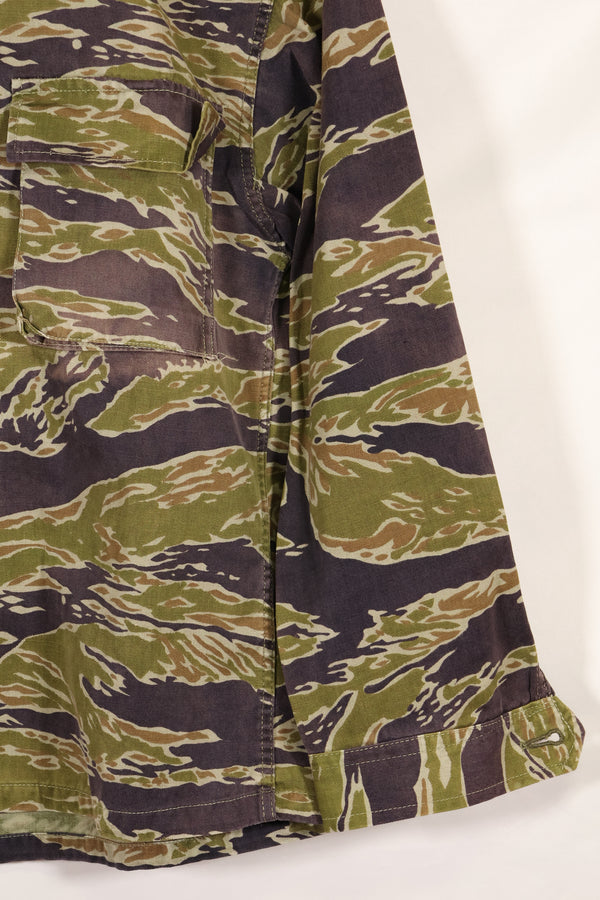 実物　レイトウォーパターン　タイガーストライプ　シャツ　ヘビーウェイト生地　中古品