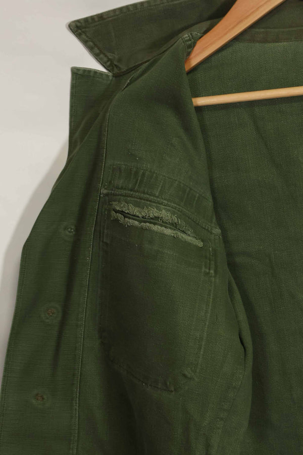 1960年代　元グリーンベレー兵士放出　OG-107　ユーティリティシャツ　初付け　パッチ付き　中古品　A