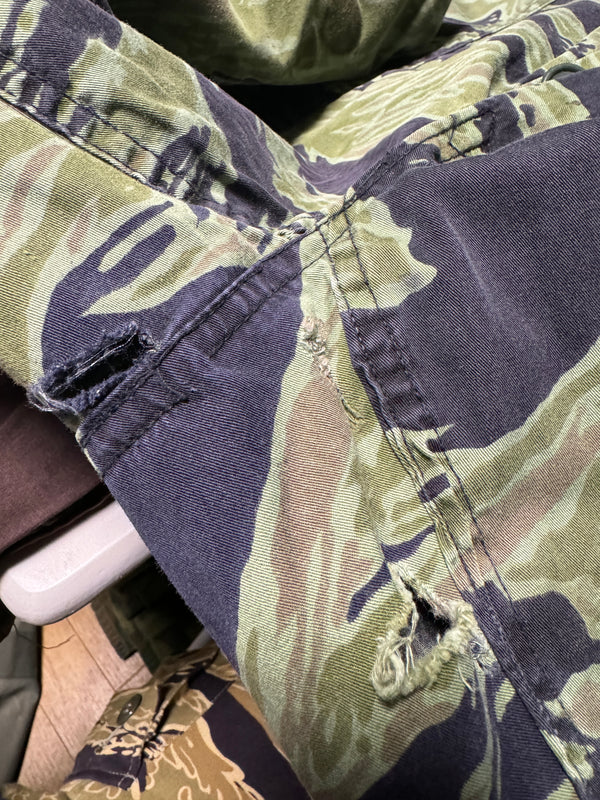 実物　1968年製　VNMC 4thパターン　タイガーストライプパンツ　Q7 ビッグサイズ　中古品