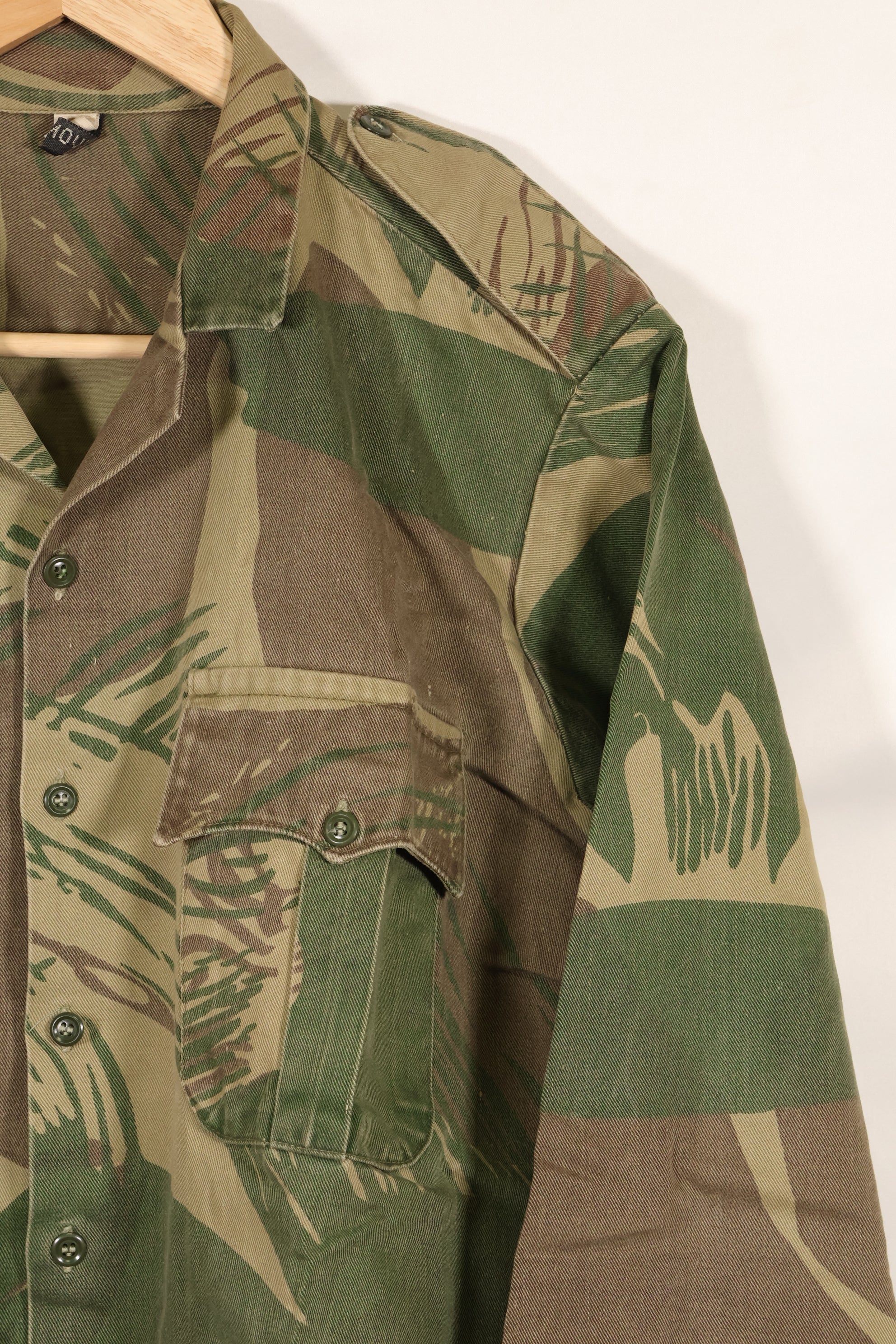 実物　ローデシア軍　ローデシア迷彩　PARAMOUNT製　シャツ　退色あり　中古品