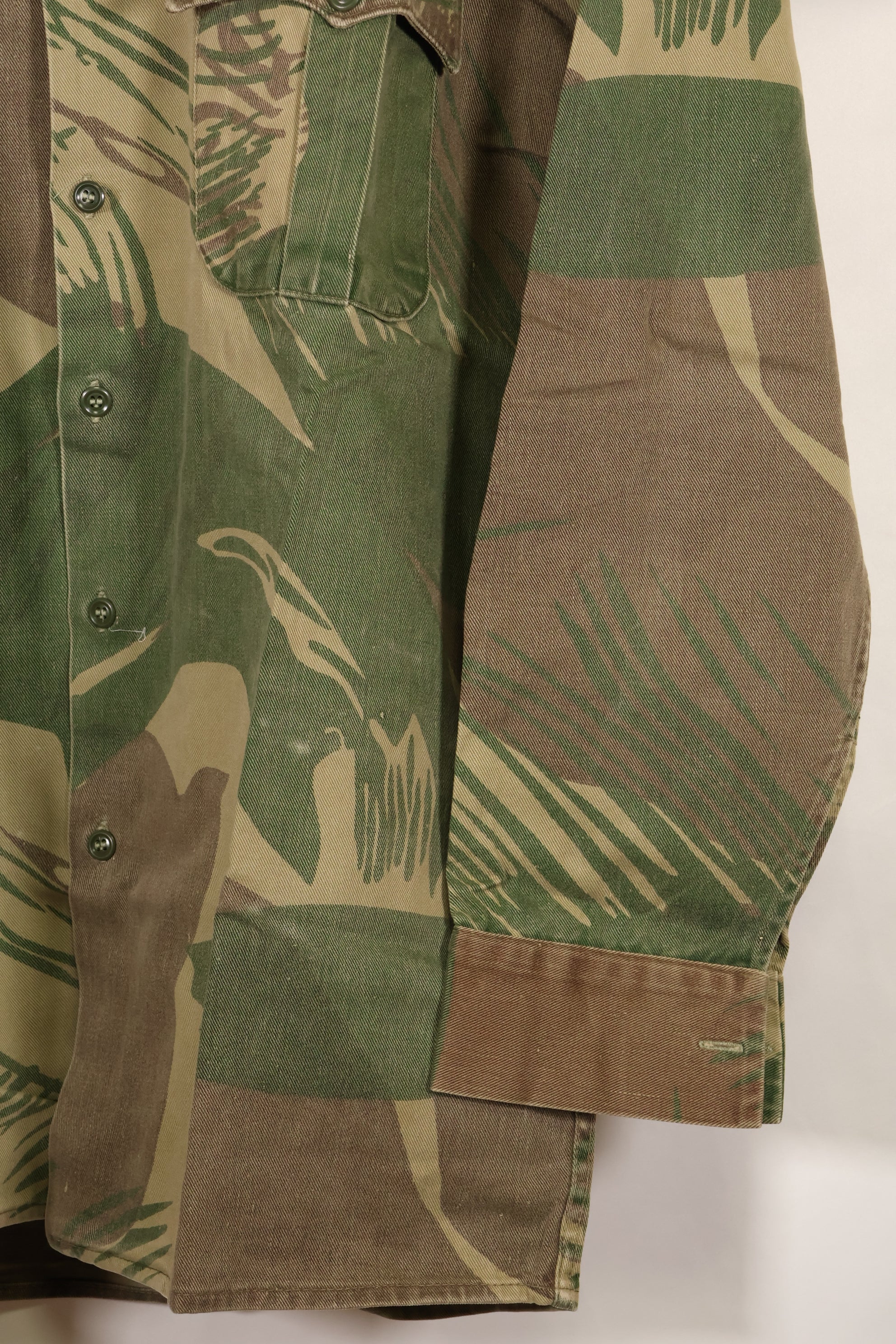 実物　ローデシア軍　ローデシア迷彩　PARAMOUNT製　シャツ　退色あり　中古品