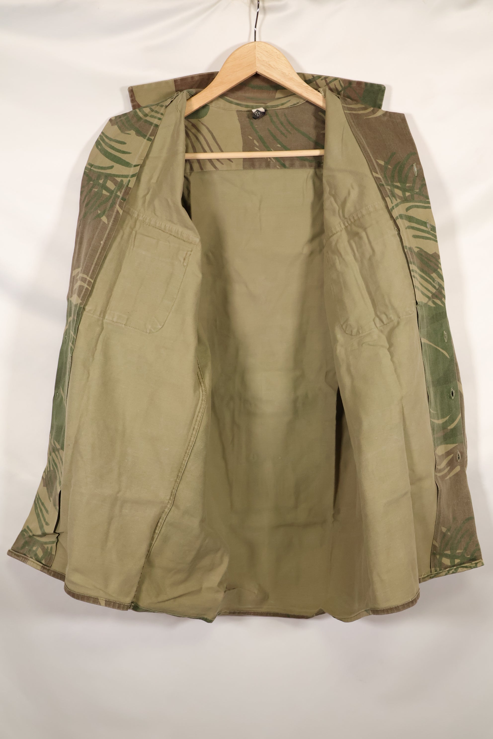 実物　ローデシア軍　ローデシア迷彩　PARAMOUNT製　シャツ　退色あり　中古品