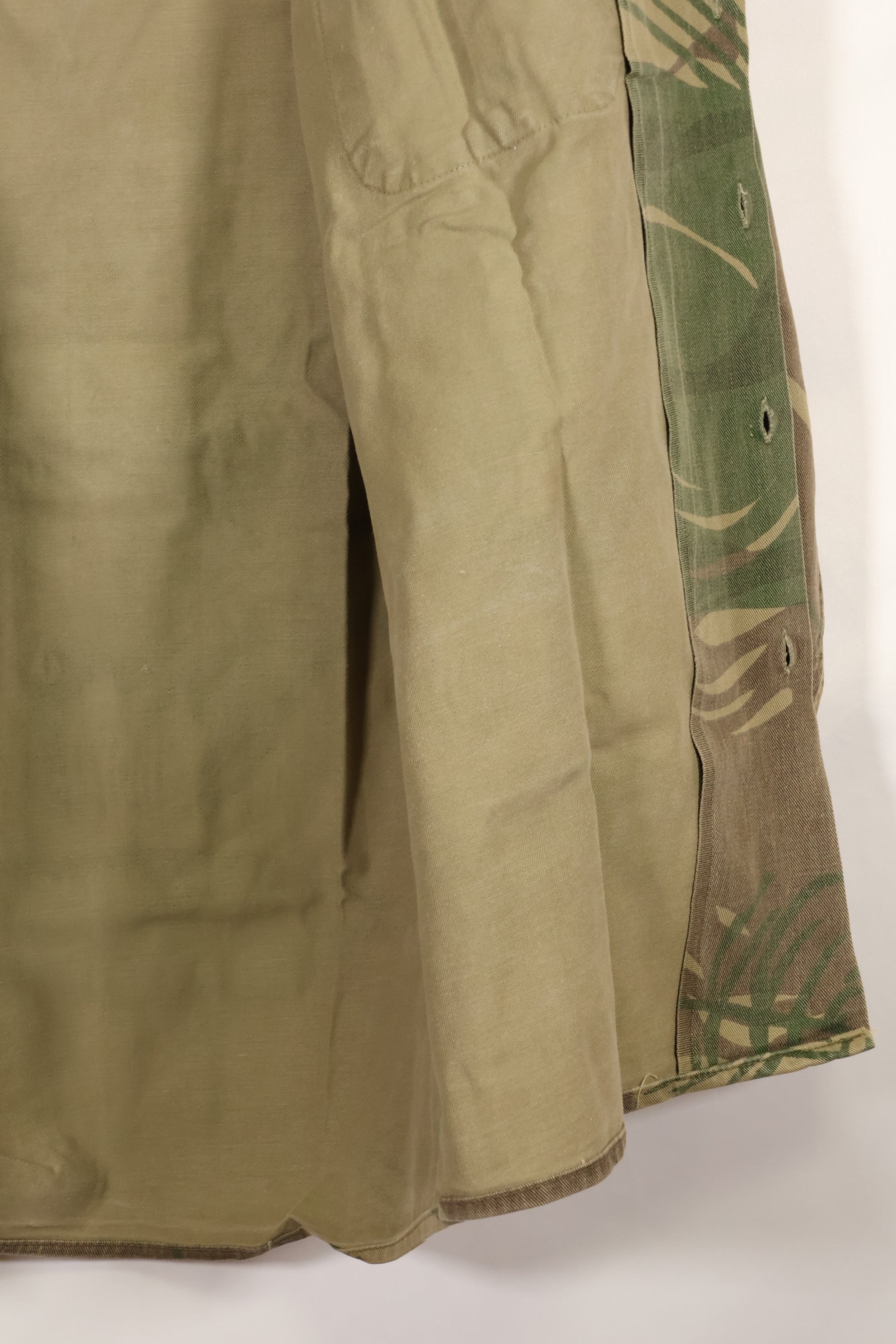 実物　ローデシア軍　ローデシア迷彩　PARAMOUNT製　シャツ　退色あり　中古品