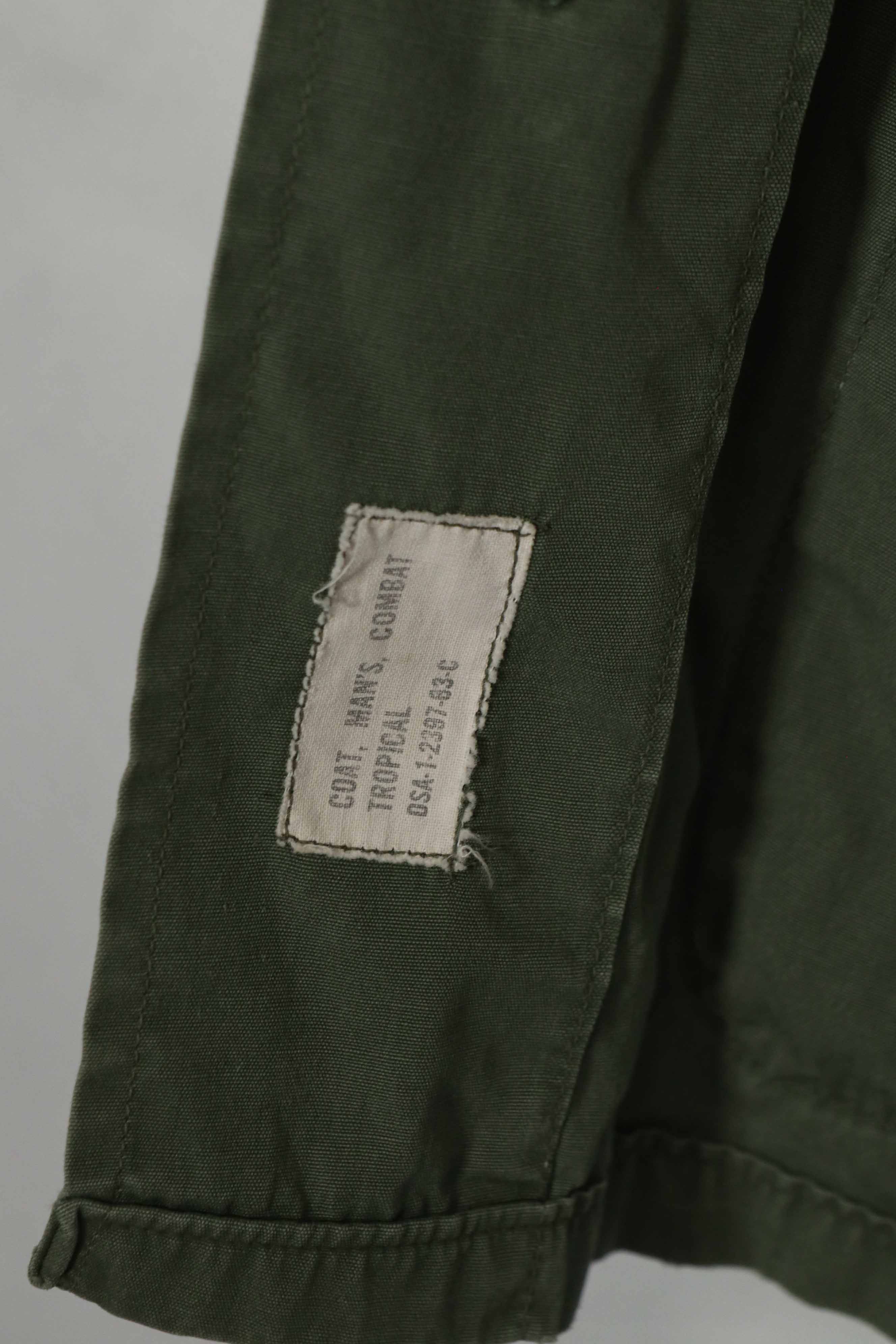 正品 1963 年第一款丛林迷彩夹克，RS 尺码，二手