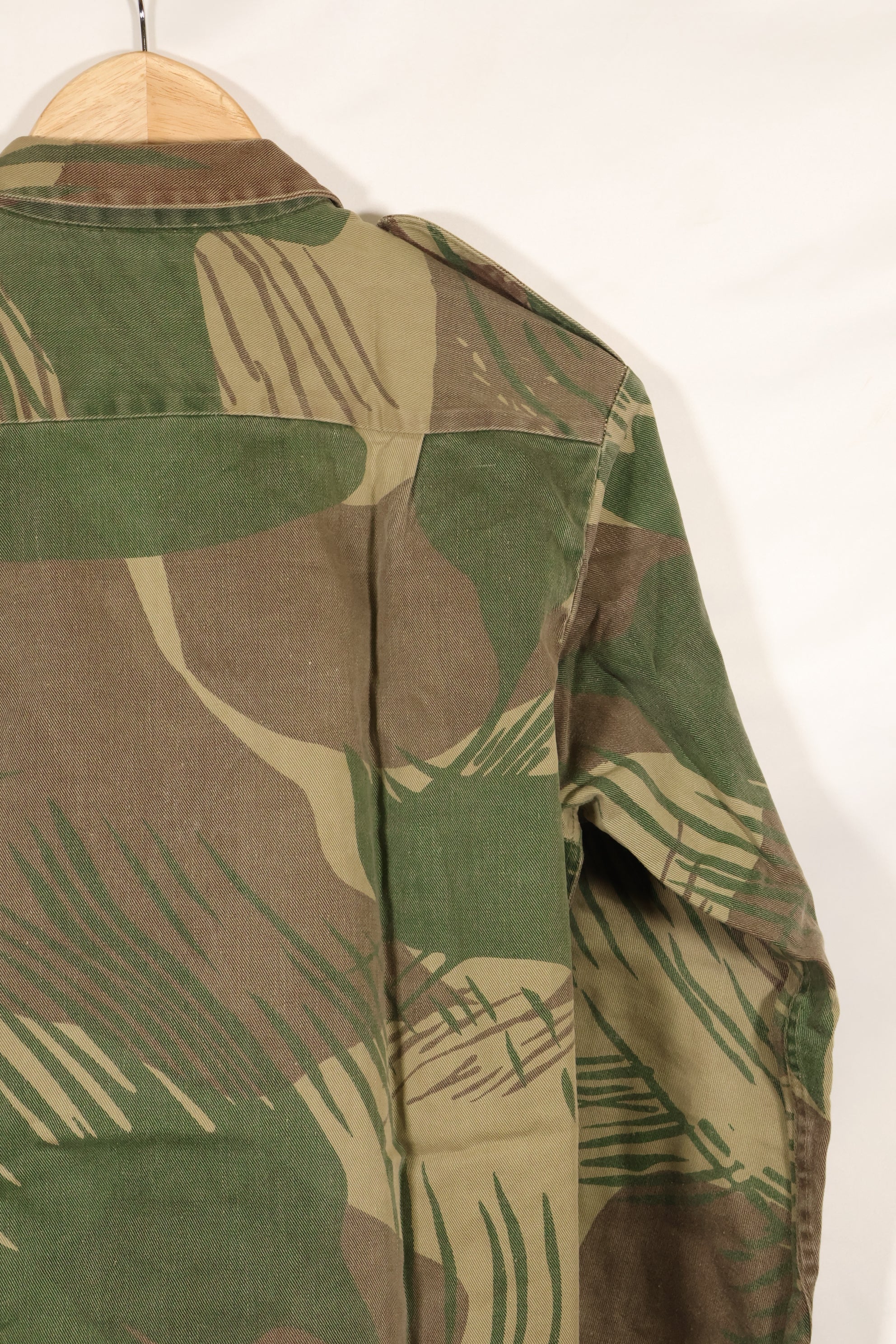 実物　ローデシア軍　ローデシア迷彩　PARAMOUNT製　シャツ　退色あり　中古品