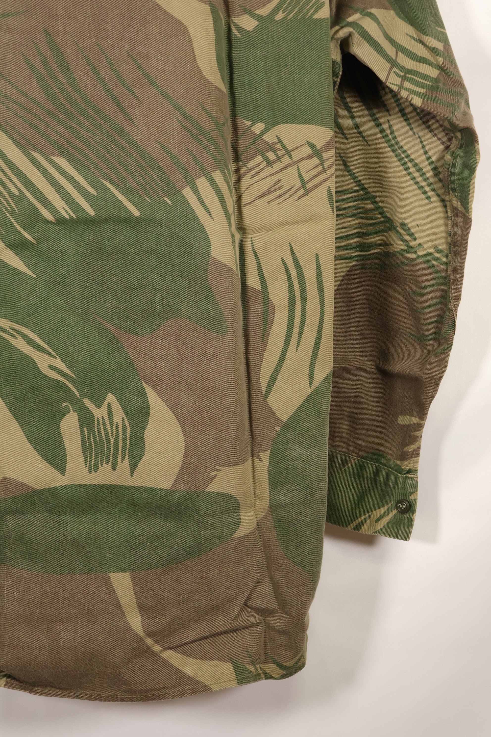 実物　ローデシア軍　ローデシア迷彩　PARAMOUNT製　シャツ　退色あり　中古品
