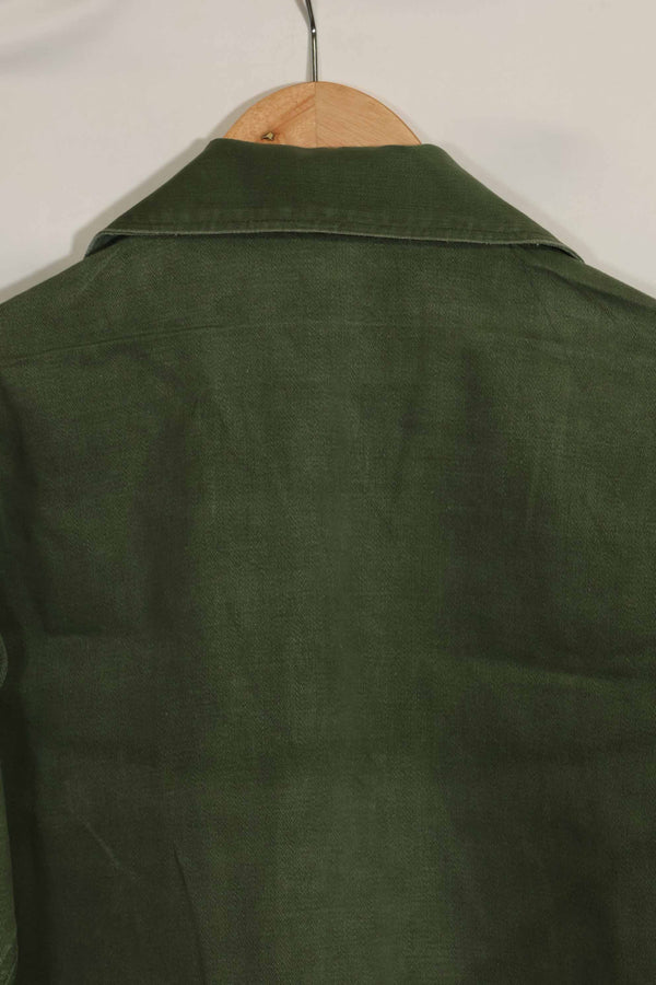 1960年代　元グリーンベレー兵士放出　OG-107　ユーティリティシャツ　初付け　パッチ付き　中古品　B