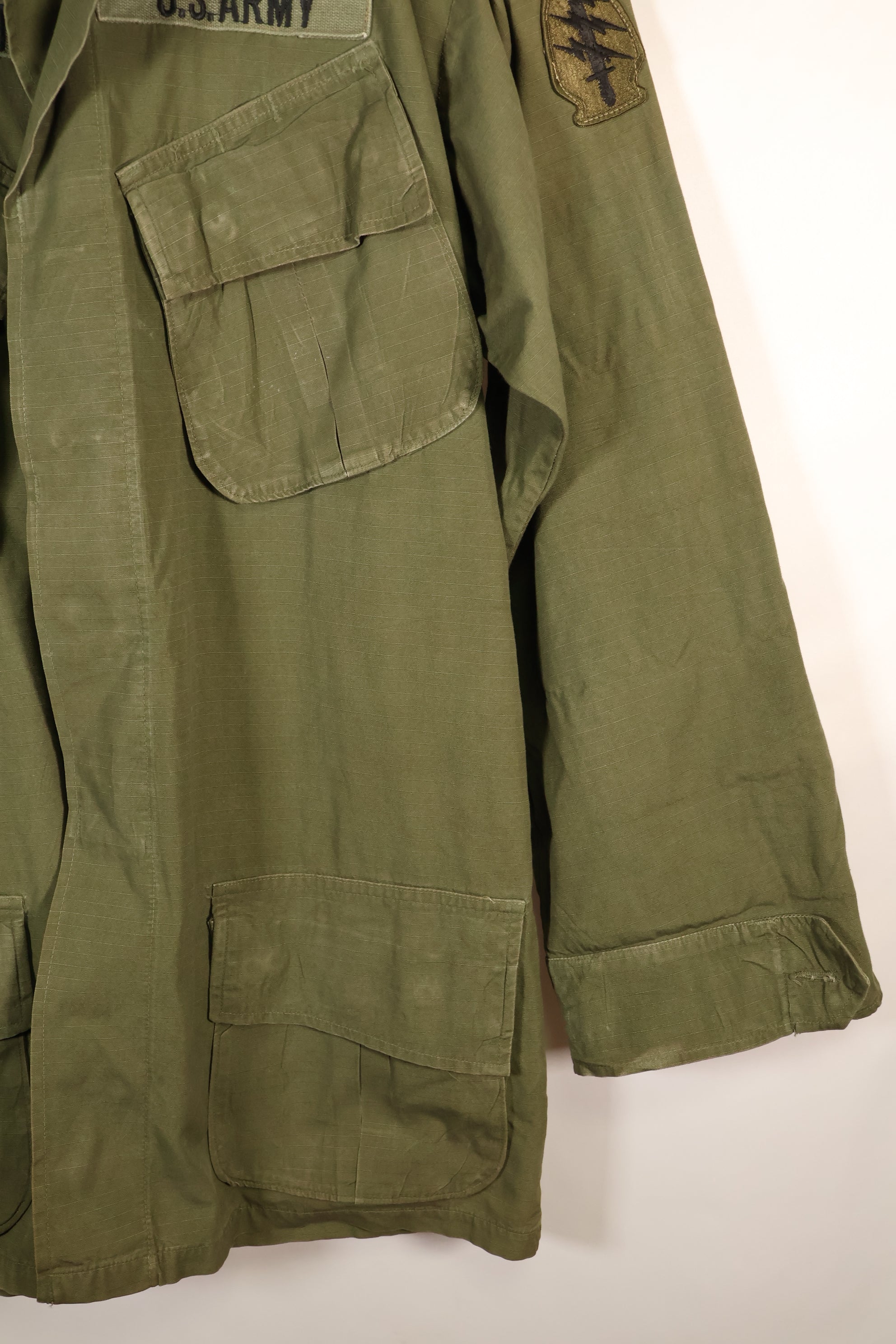 1969年契約　M-L　4th Model ジャングルファティーグ　ジャケット　グリーンベレー仕様　パッチ後付け　中古品