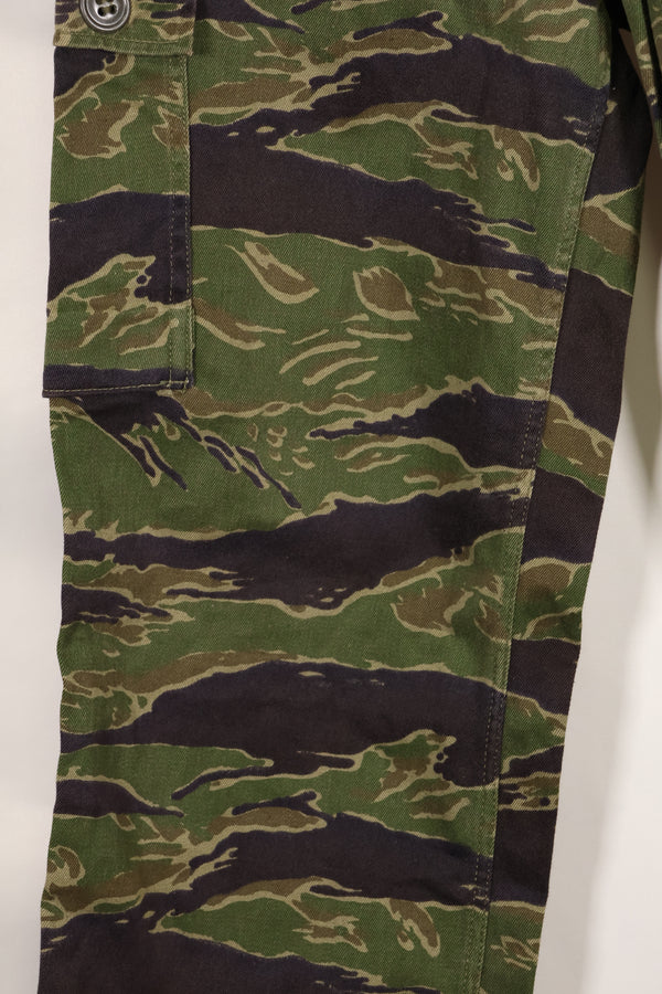 実物　タイガーストライプ　パンツ　ゴールドタイガー派生パターン　ボタン欠損あり　ほぼ未使用品