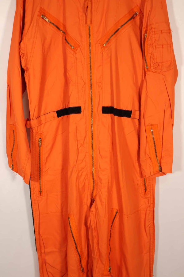 実物　1962年製　アメリカ空軍　USAF K2-B　未使用品　レスキューオレンジ色