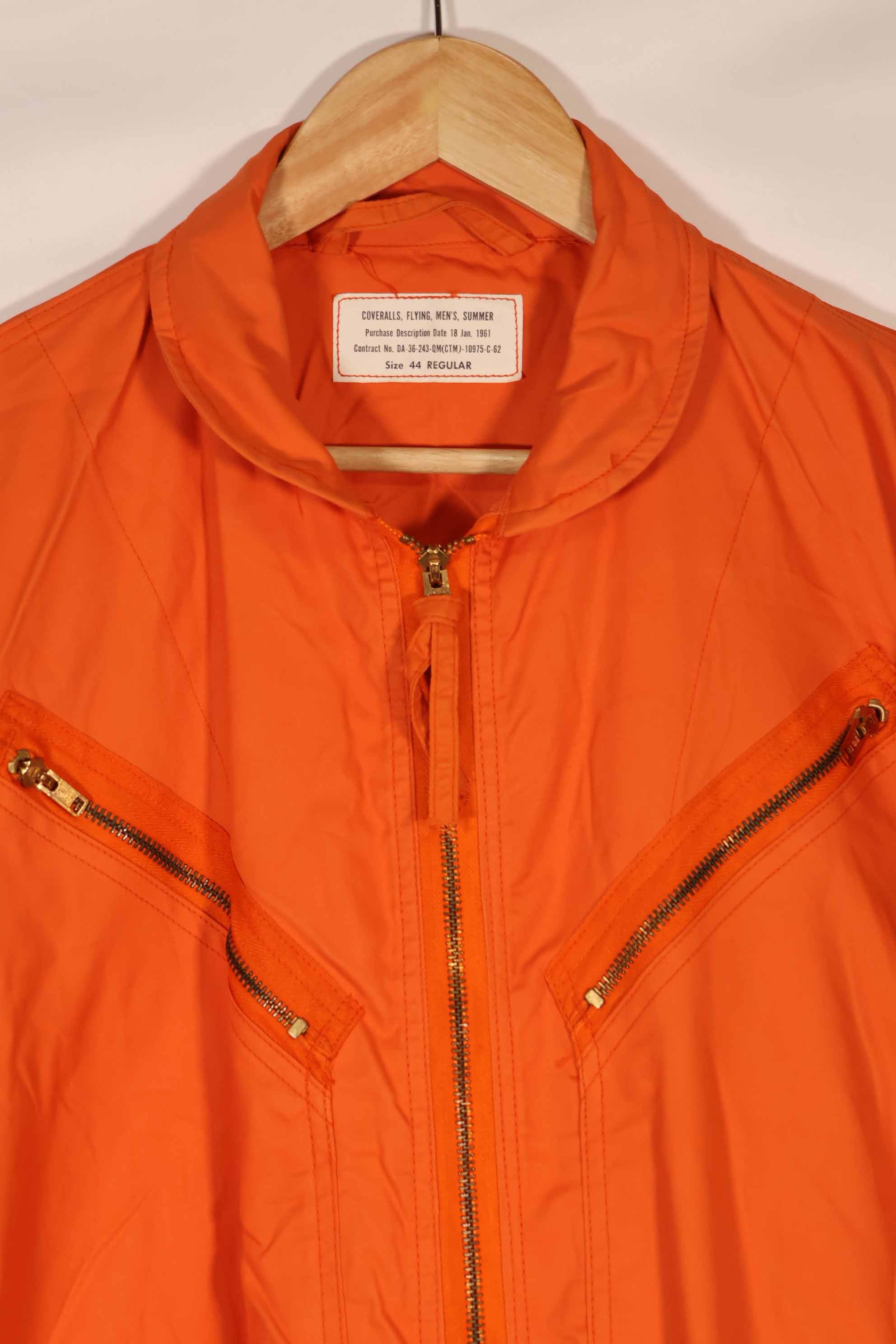 実物　1962年製　アメリカ空軍　USAF K2-B　未使用品　レスキューオレンジ色