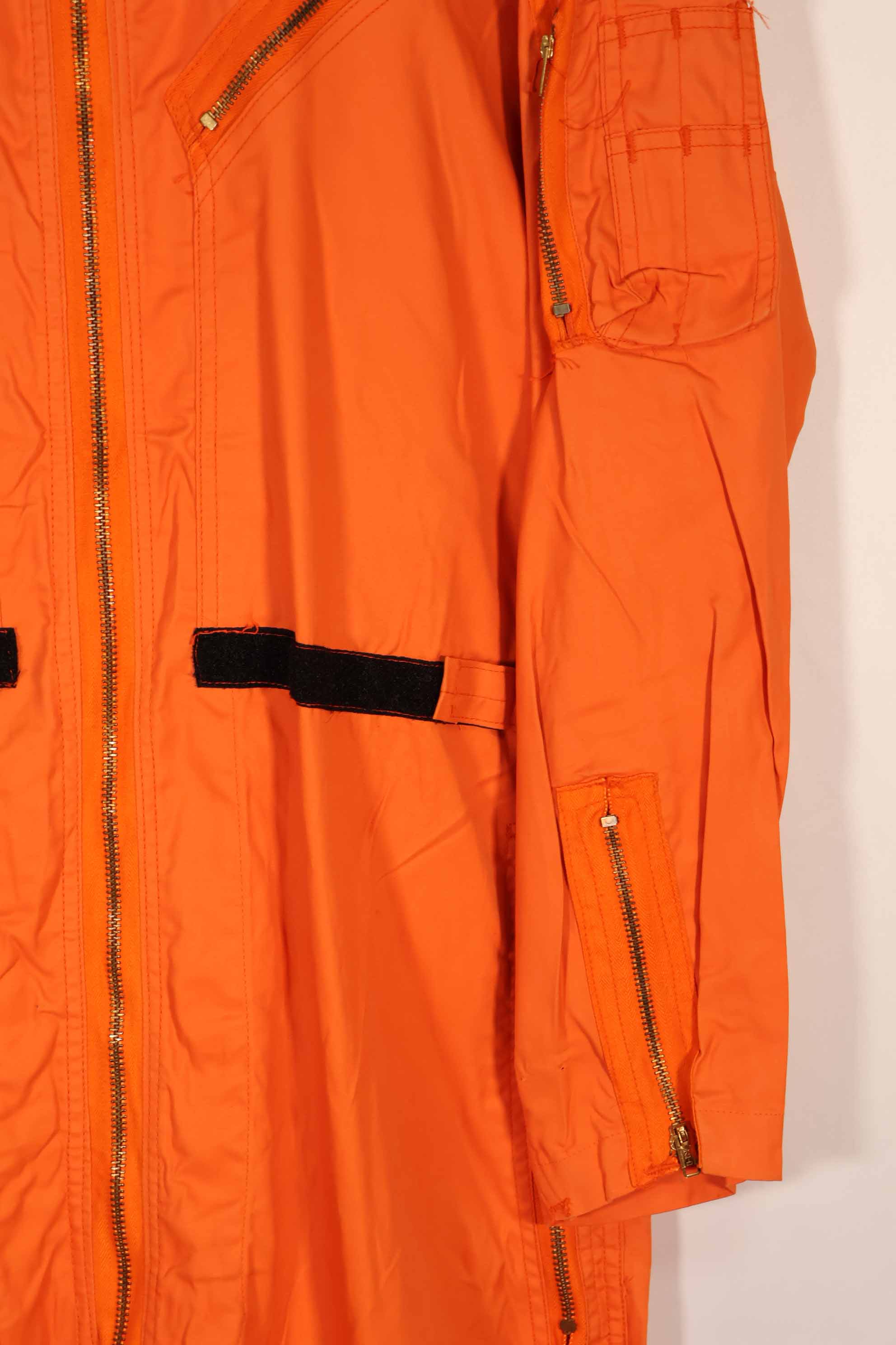 実物　1962年製　アメリカ空軍　USAF K2-B　未使用品　レスキューオレンジ色