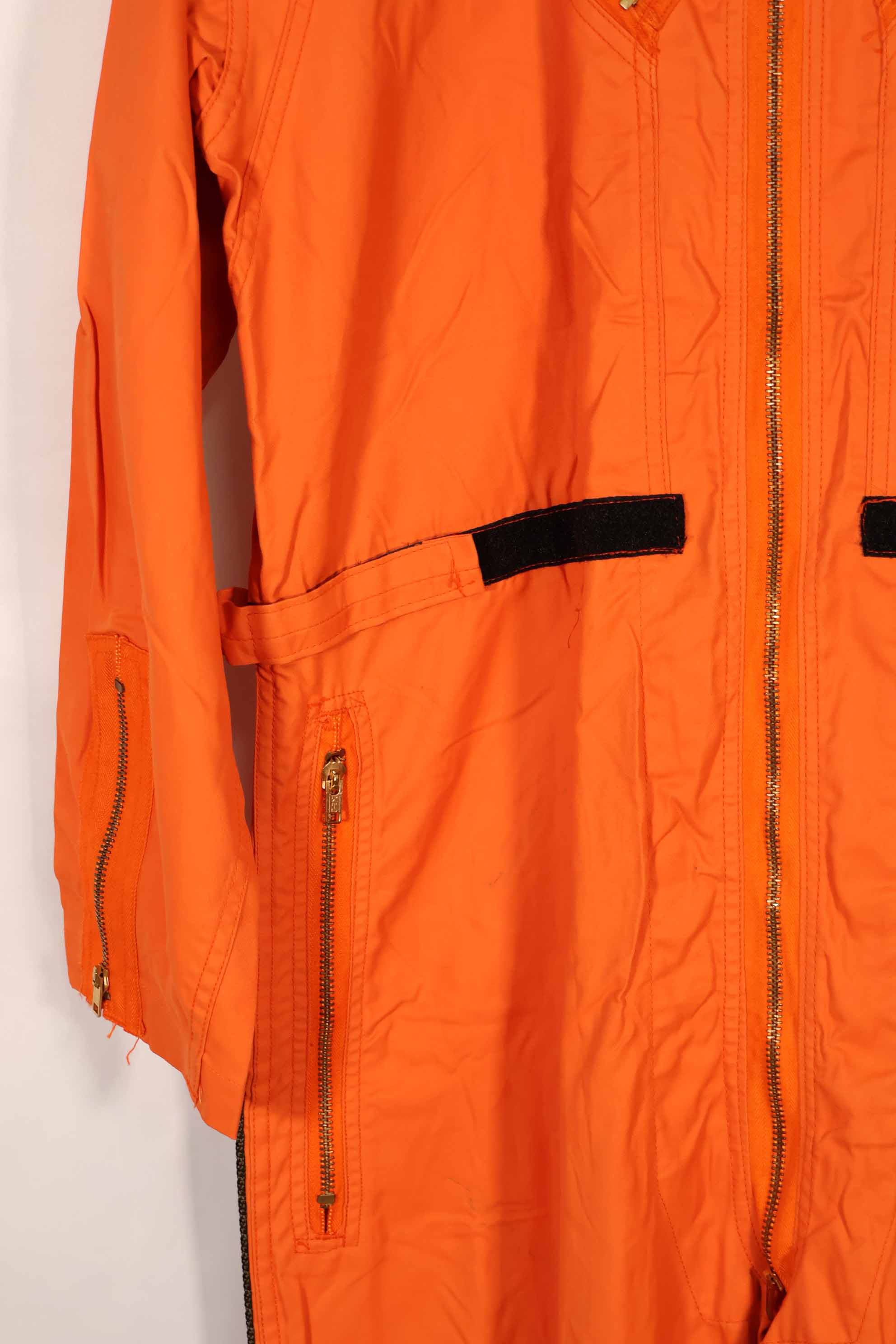 実物　1962年製　アメリカ空軍　USAF K2-B　未使用品　レスキューオレンジ色