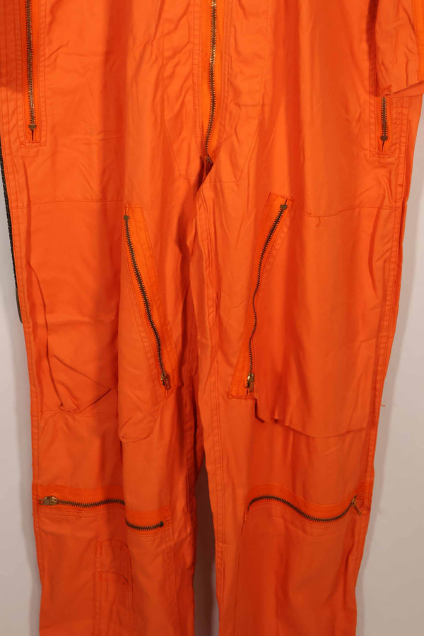 実物　1962年製　アメリカ空軍　USAF K2-B　未使用品　レスキューオレンジ色