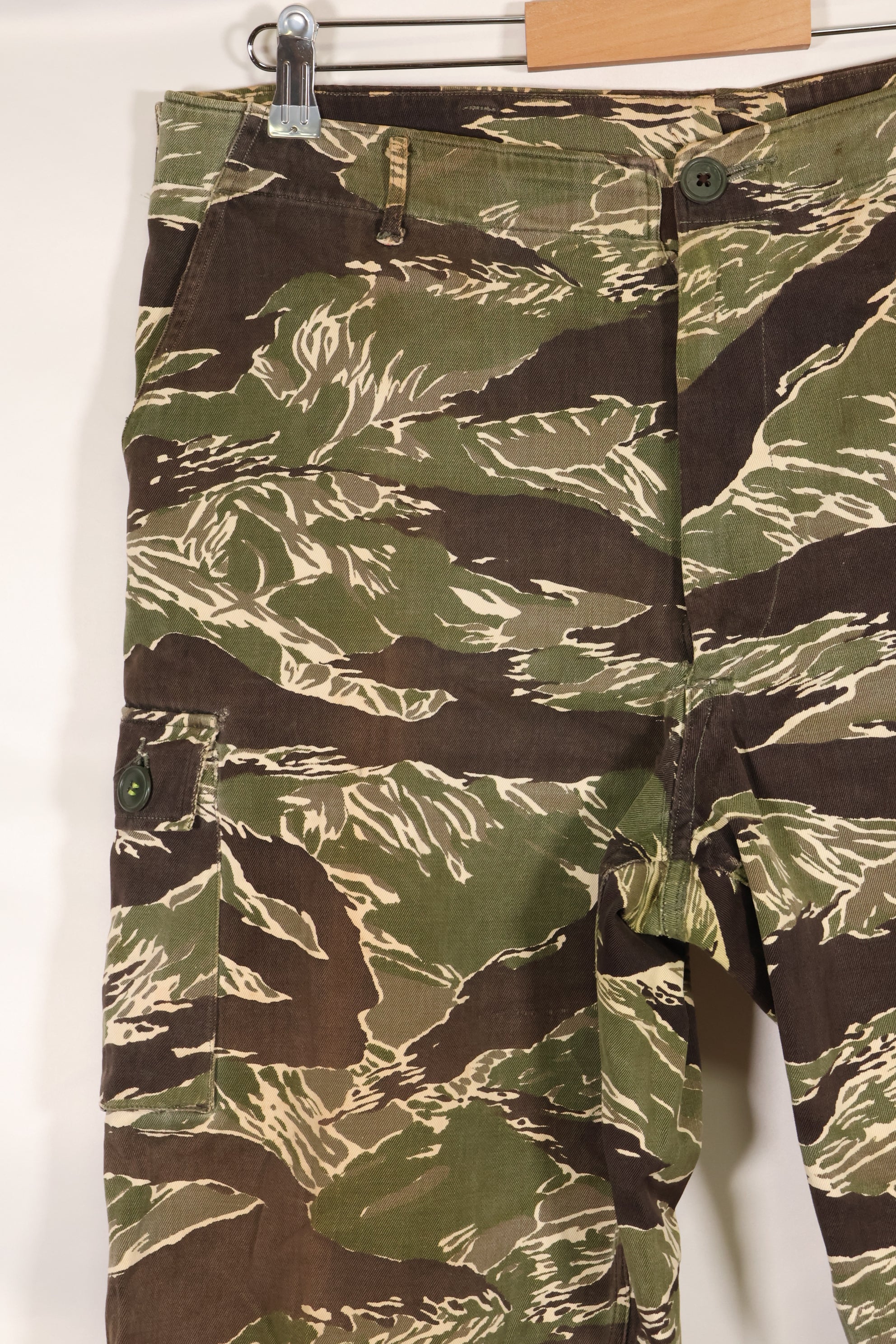 1960年代中頃　推定US-L〜XL　沖縄タイガー　タイガーストライプ　パンツ　HAMAジッパー　中古品