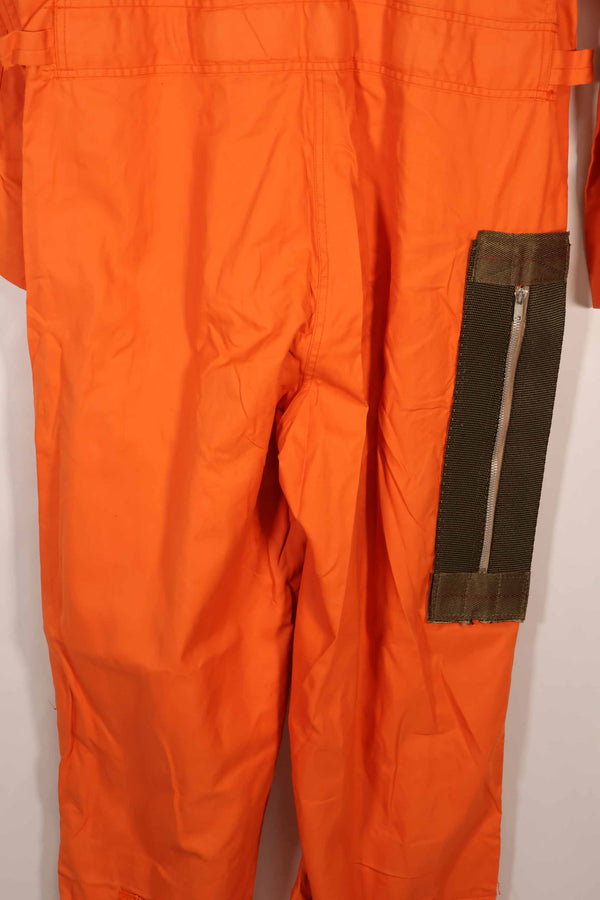 実物　1962年製　アメリカ空軍　USAF K2-B　未使用品　レスキューオレンジ色