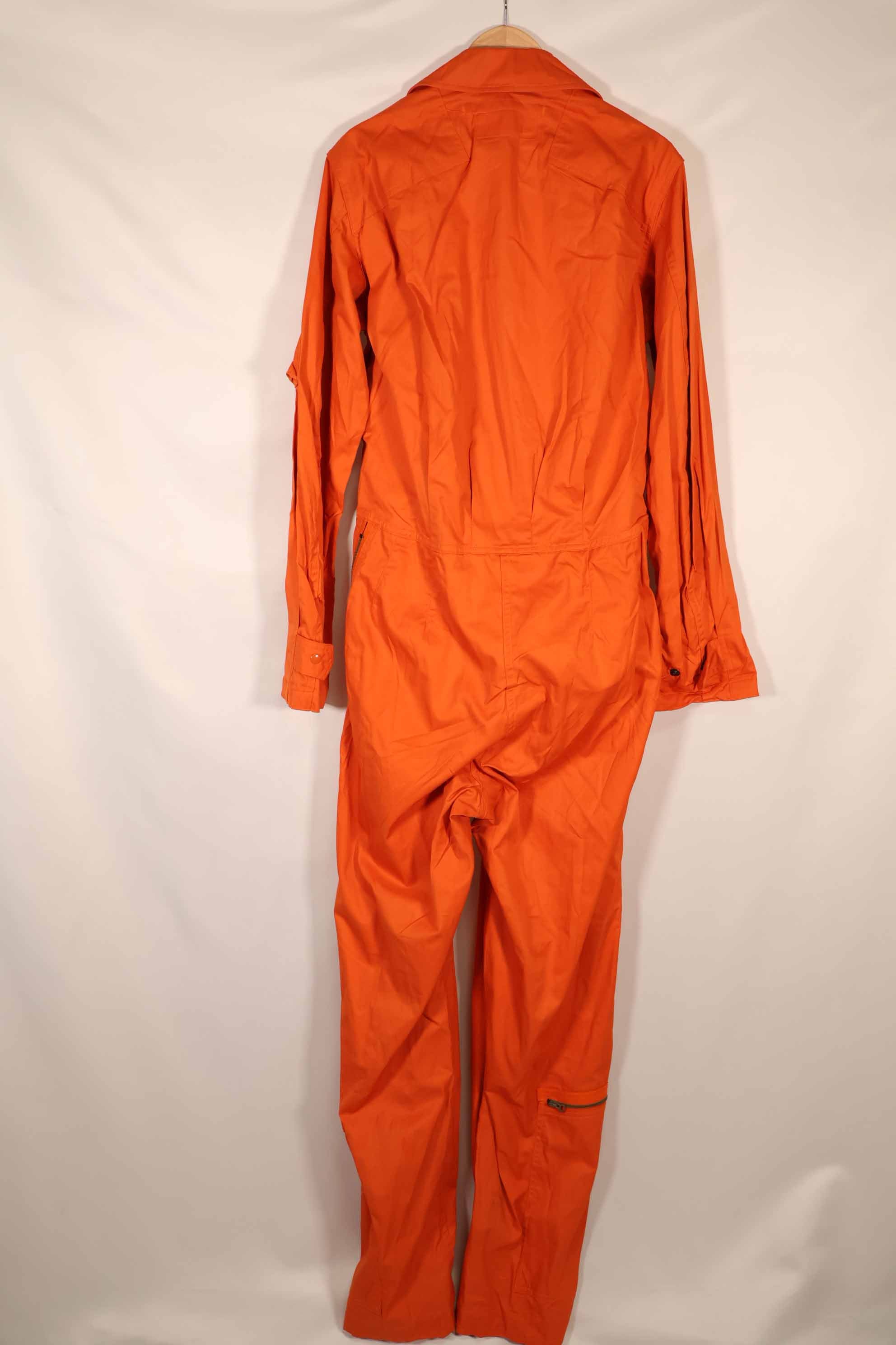 実物　1964年製　アメリカ空軍　USAF K2-B　未使用品　レスキューオレンジ色