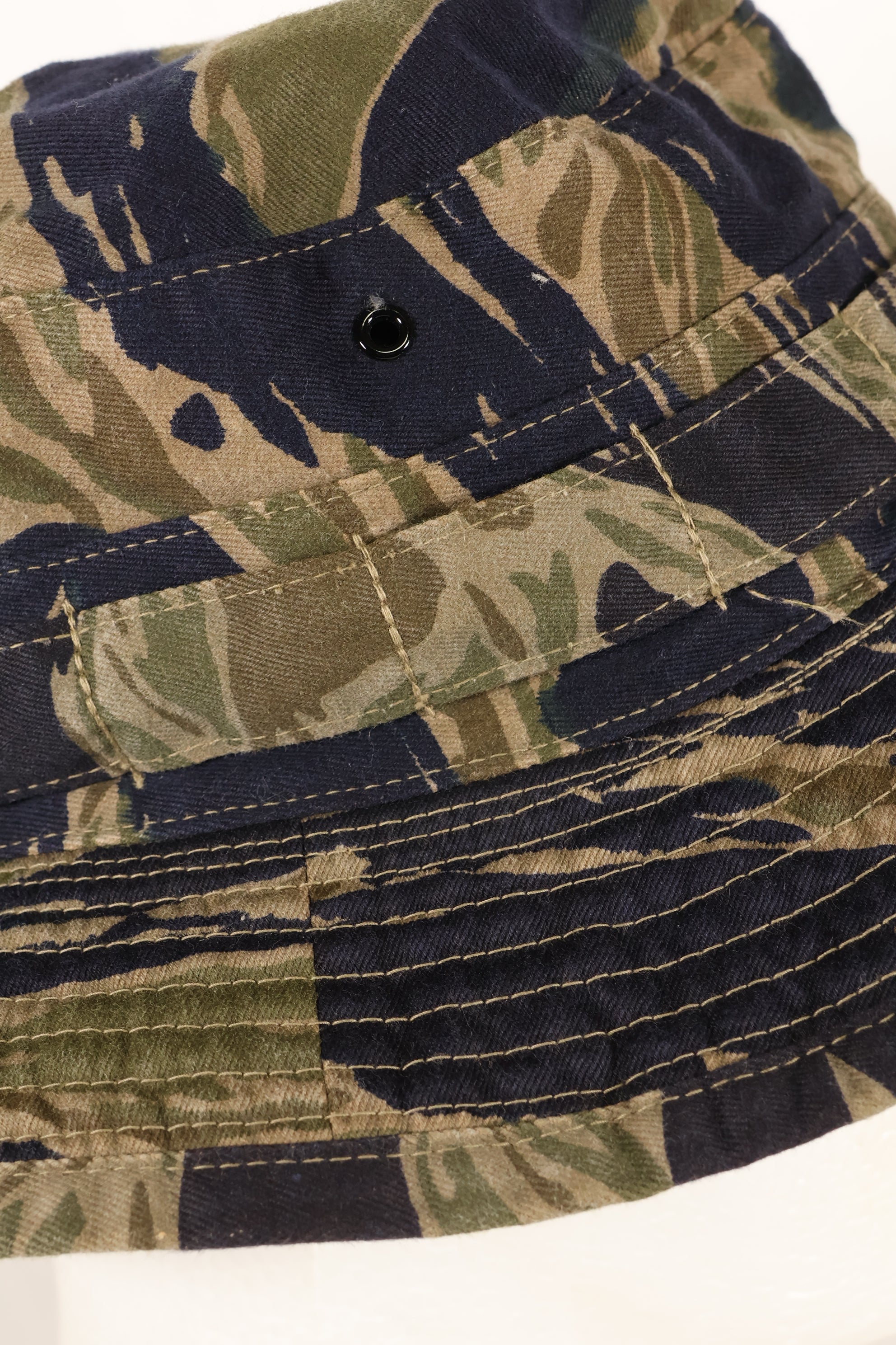 大阪 MASH製　A-S　シルバータイガーストライプ　CISOカット ブーニーハット　中古品