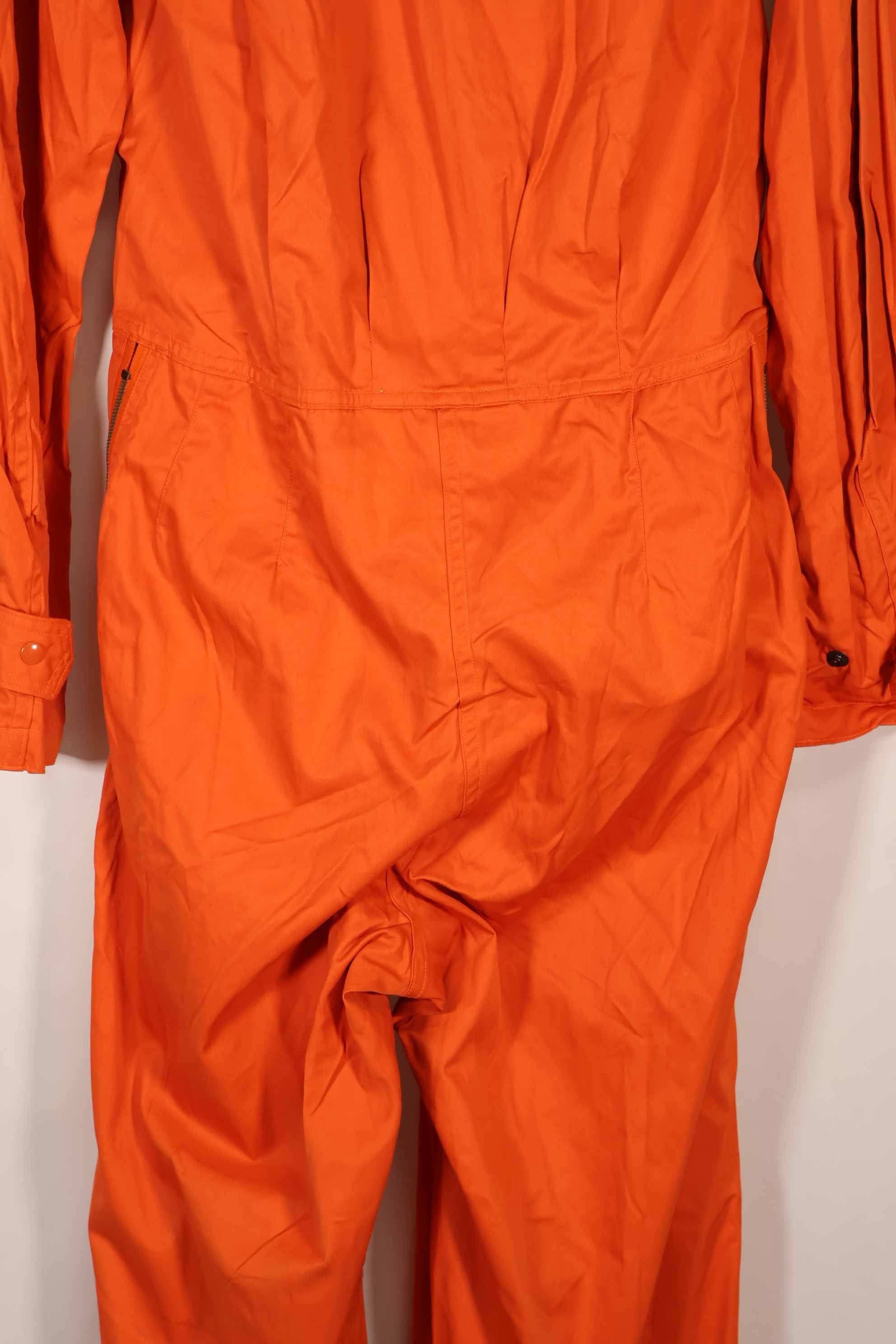 実物　1964年製　アメリカ空軍　USAF K2-B　未使用品　レスキューオレンジ色