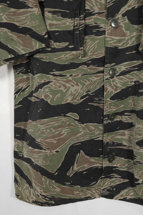 実物　シルバータイガーストライプ　US-L　ショートスリーブ　USカット　シャツ　中古品